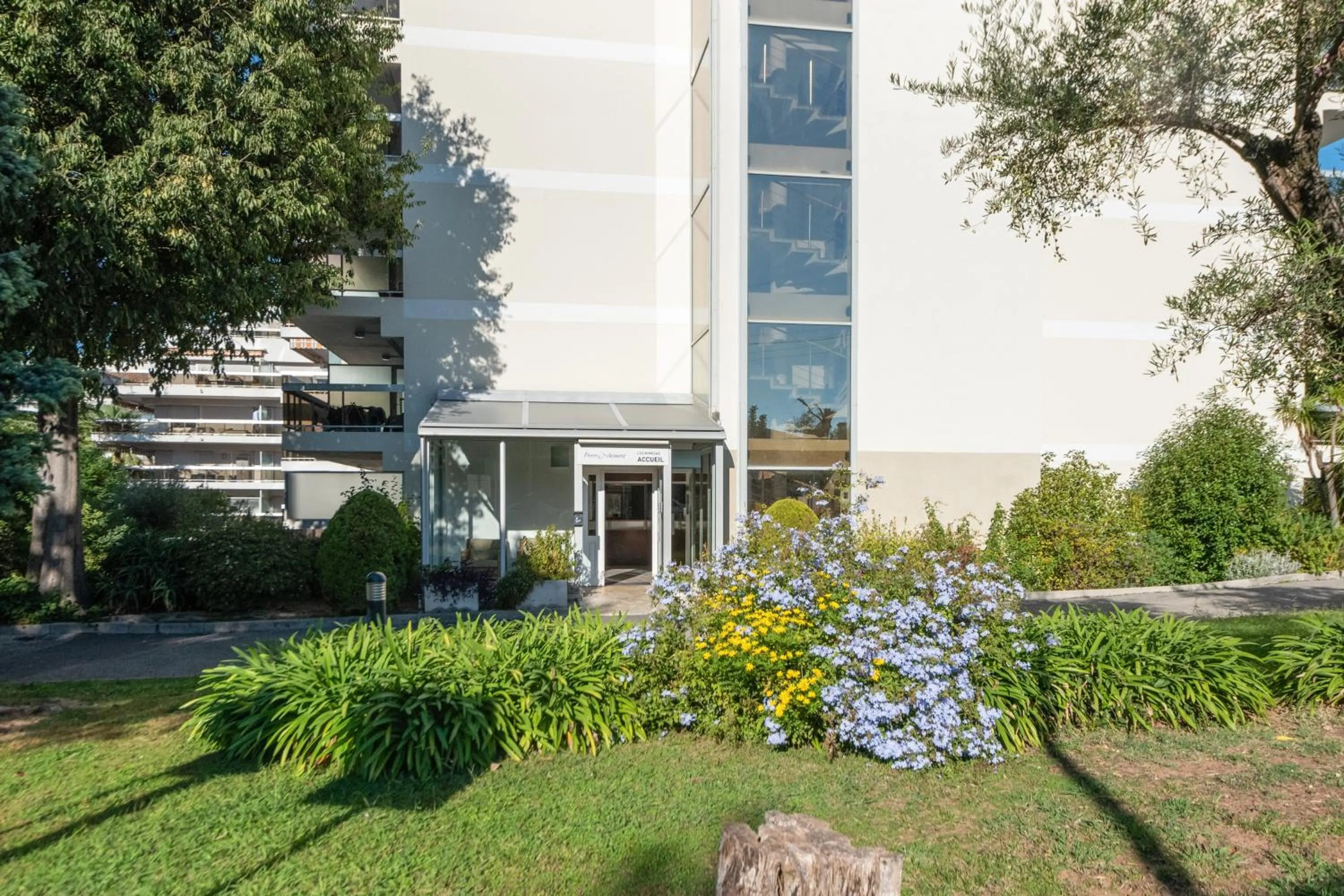 Property building in Résidence Pierre & Vacances La Rostagne