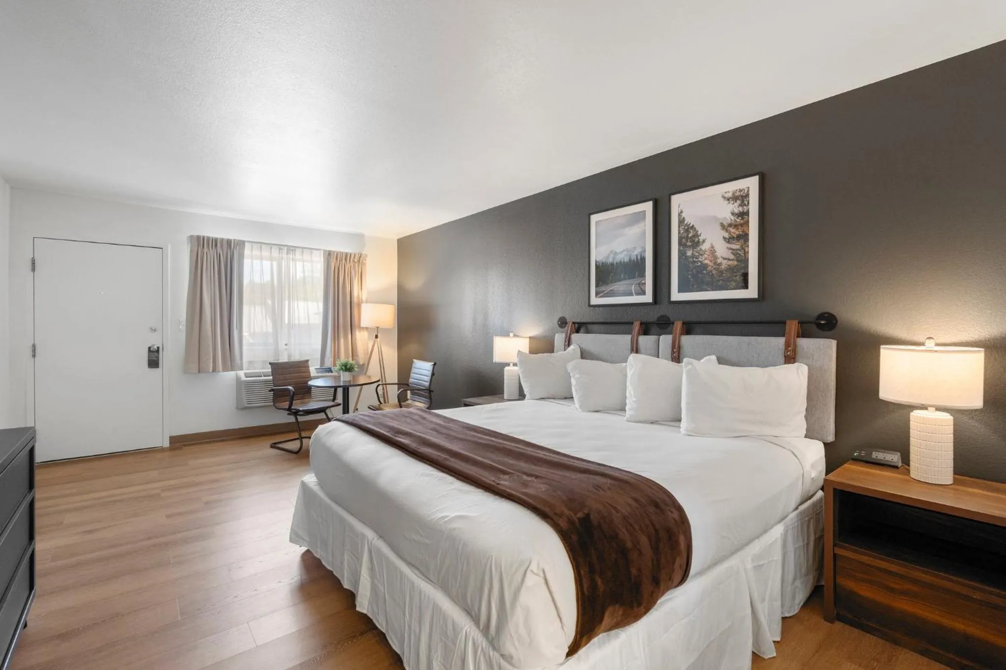 Bed in Adventure Inn Durango