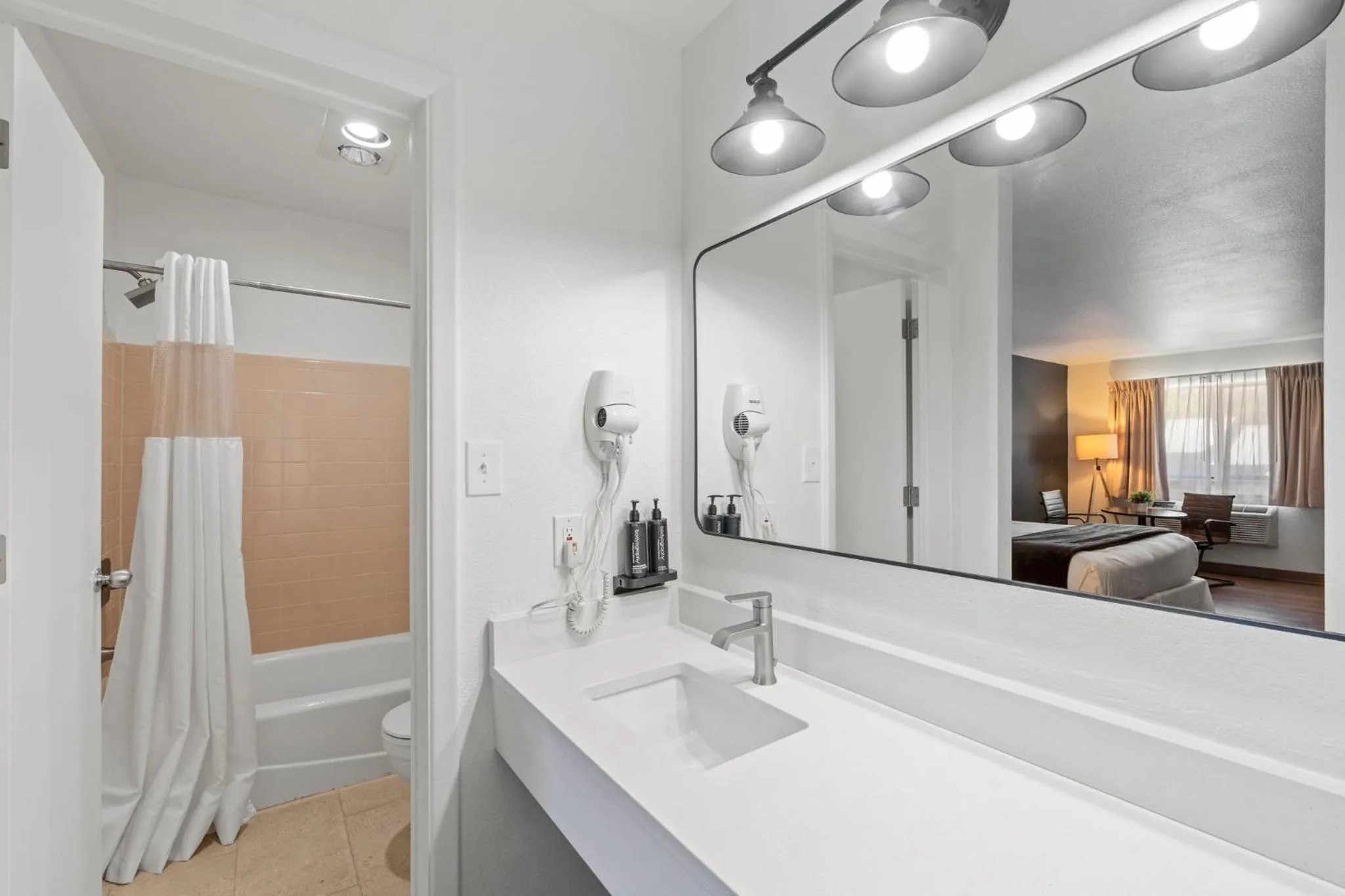 Bathroom in Adventure Inn Durango