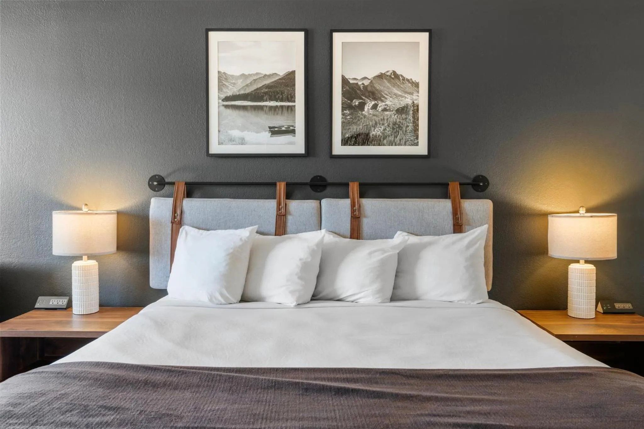 Bed in Adventure Inn Durango