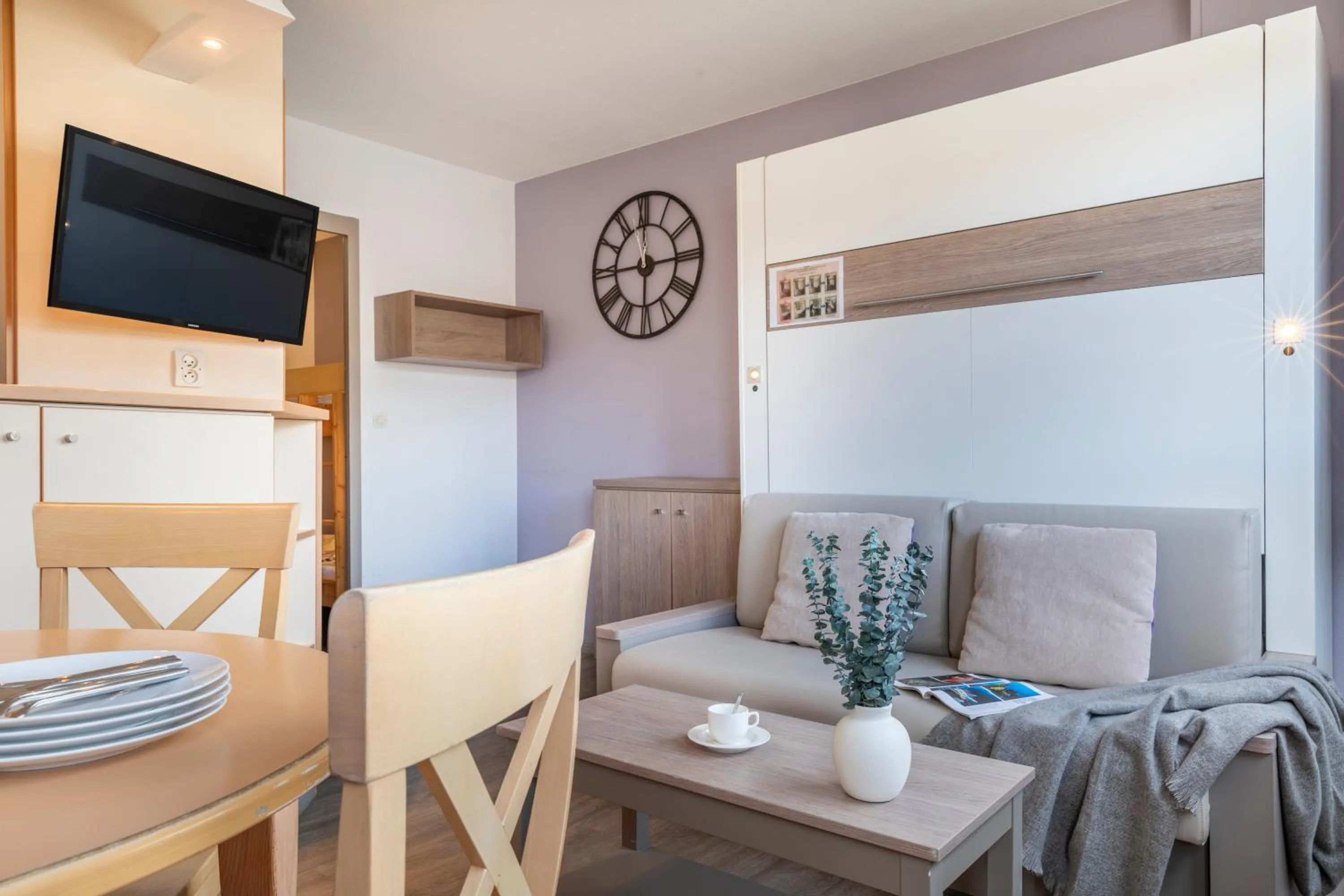 TV and multimedia in Résidence Pierre & Vacances La Promenade des Bains