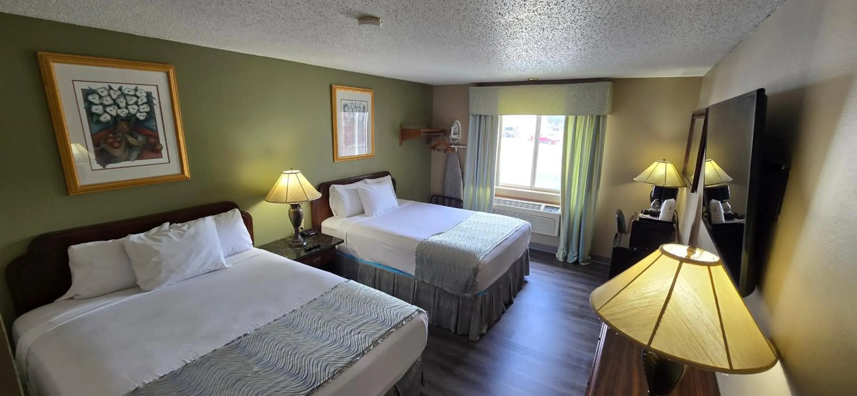 Bed in Super 8 by Wyndham Irving DFW Airport/South Bed in Super 8 by Wyndham Irving DFW Airport/South