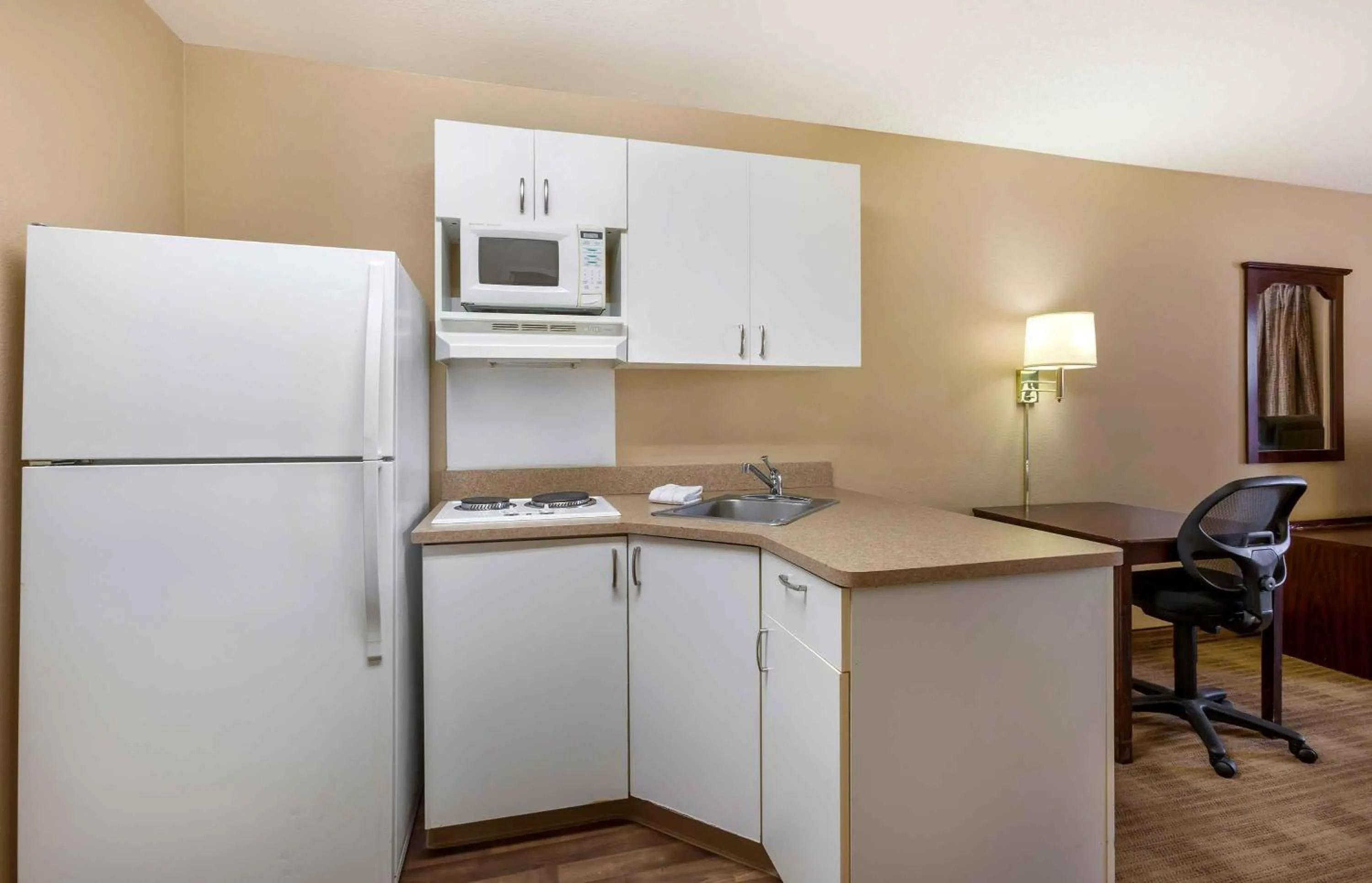 Kitchen or kitchenette in Extended Stay America Suites - Phoenix - Mesa