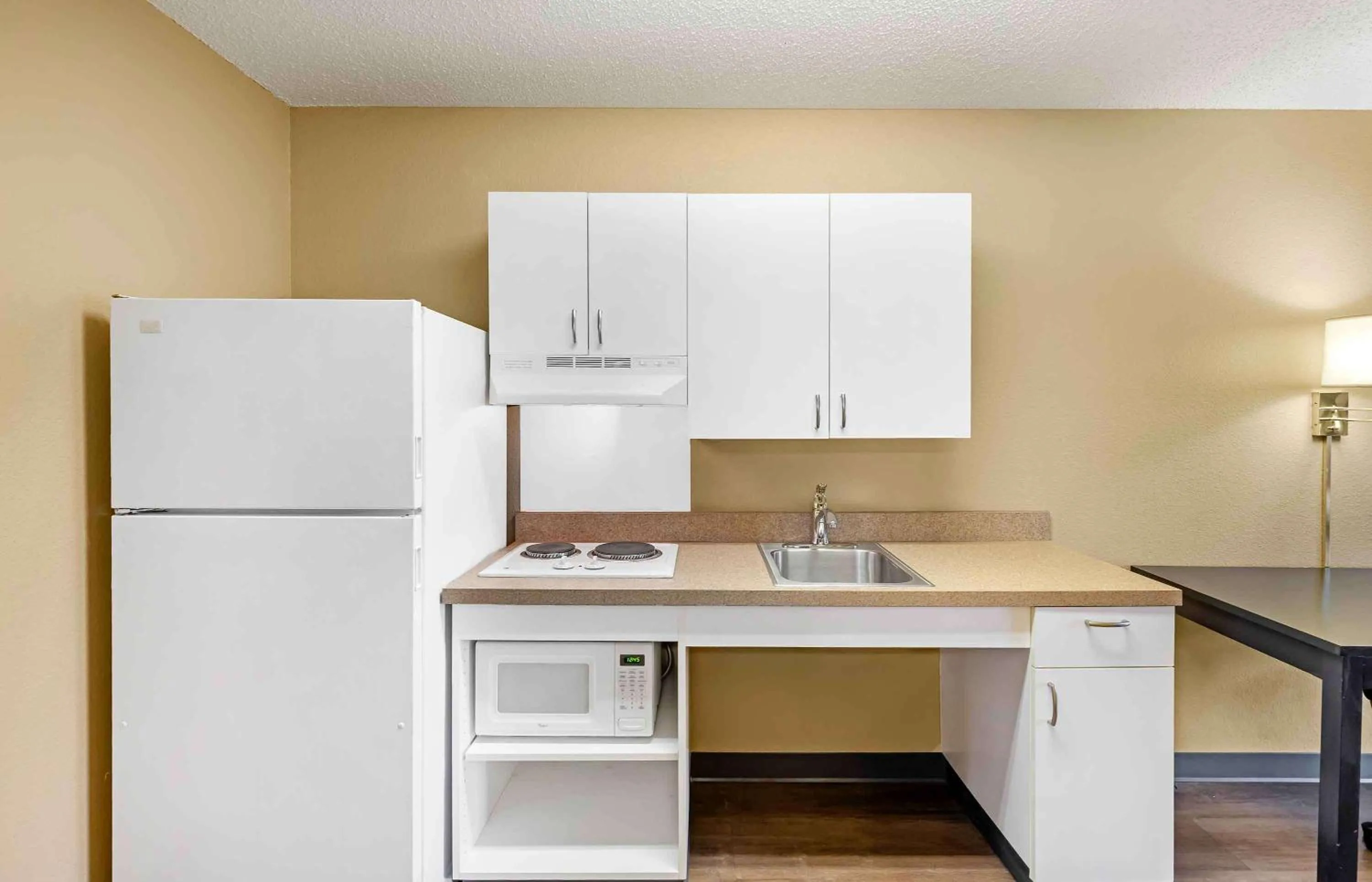 Kitchen or kitchenette in Extended Stay America Suites - Billings - West End