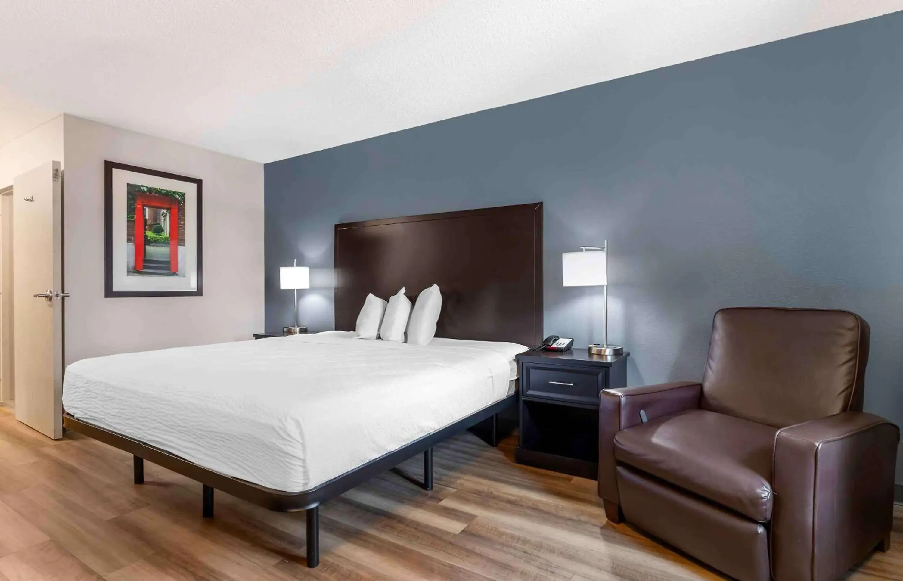 Bedroom, Bed in Extended Stay America Suites - Fort Worth - City View Bedroom, Bed in Extended Stay America Suites - Fort Worth - City View