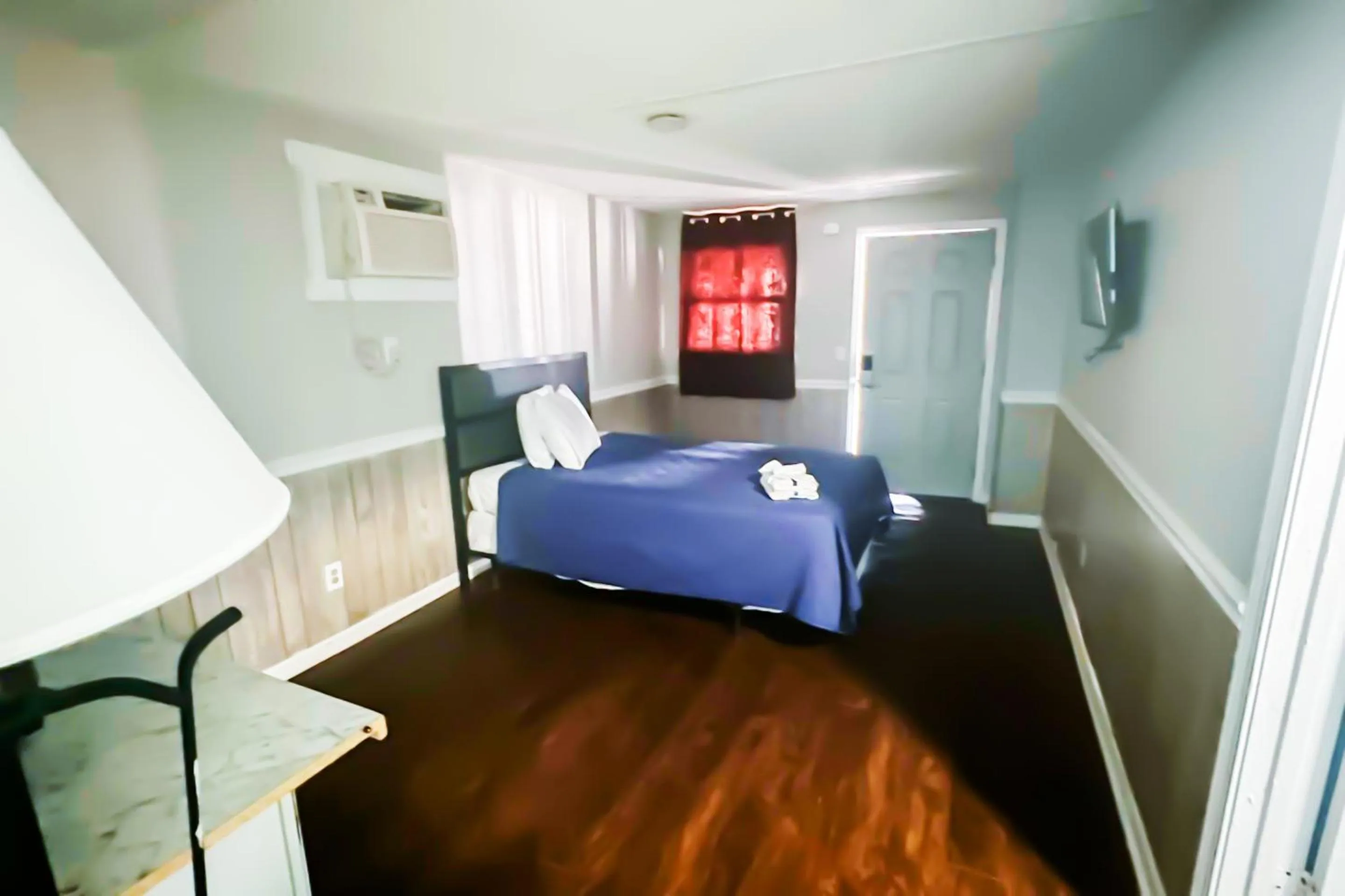 Bedroom in Crepe Myrtle by OYO