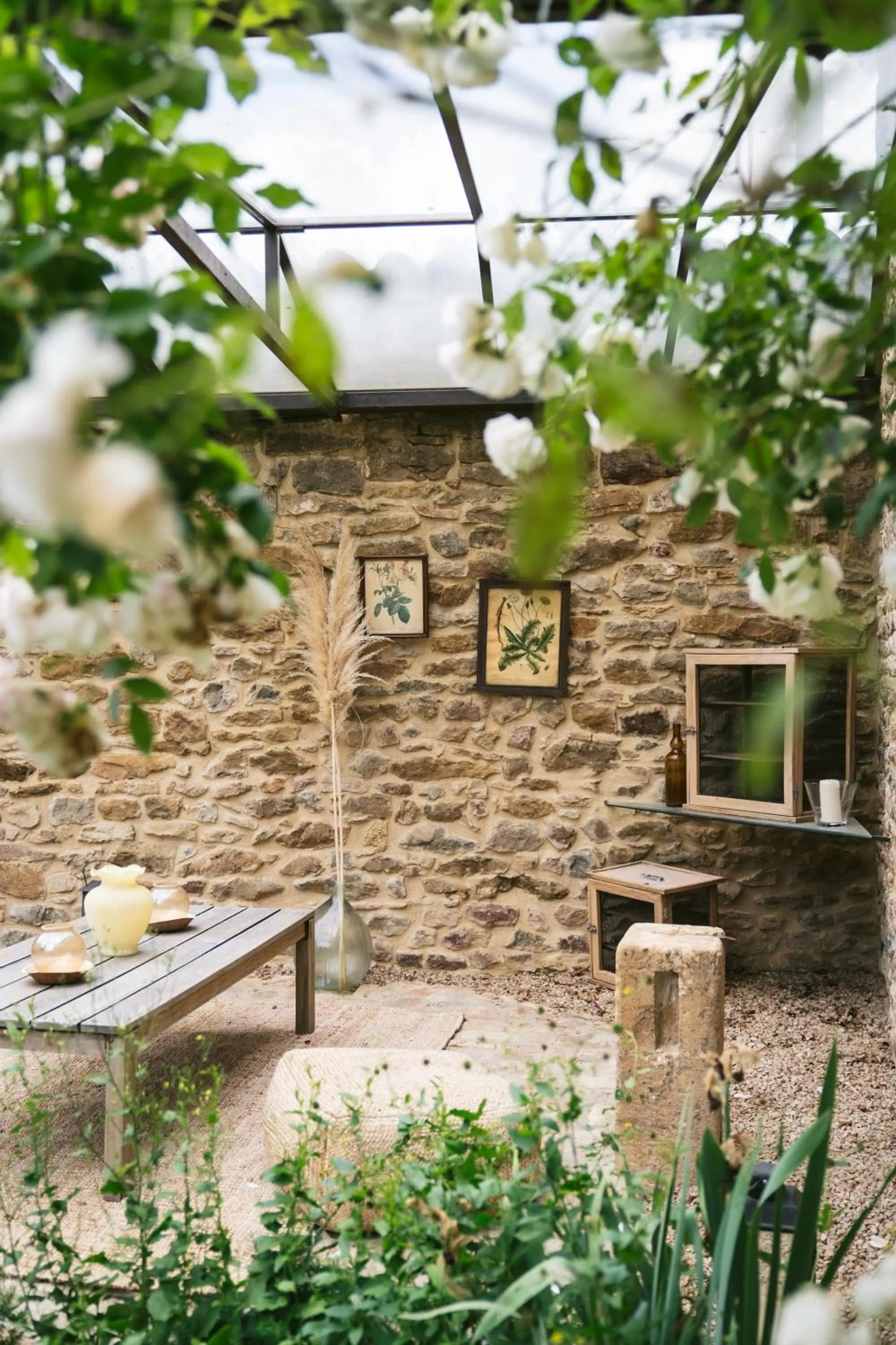 Garden in Tomette Singulière