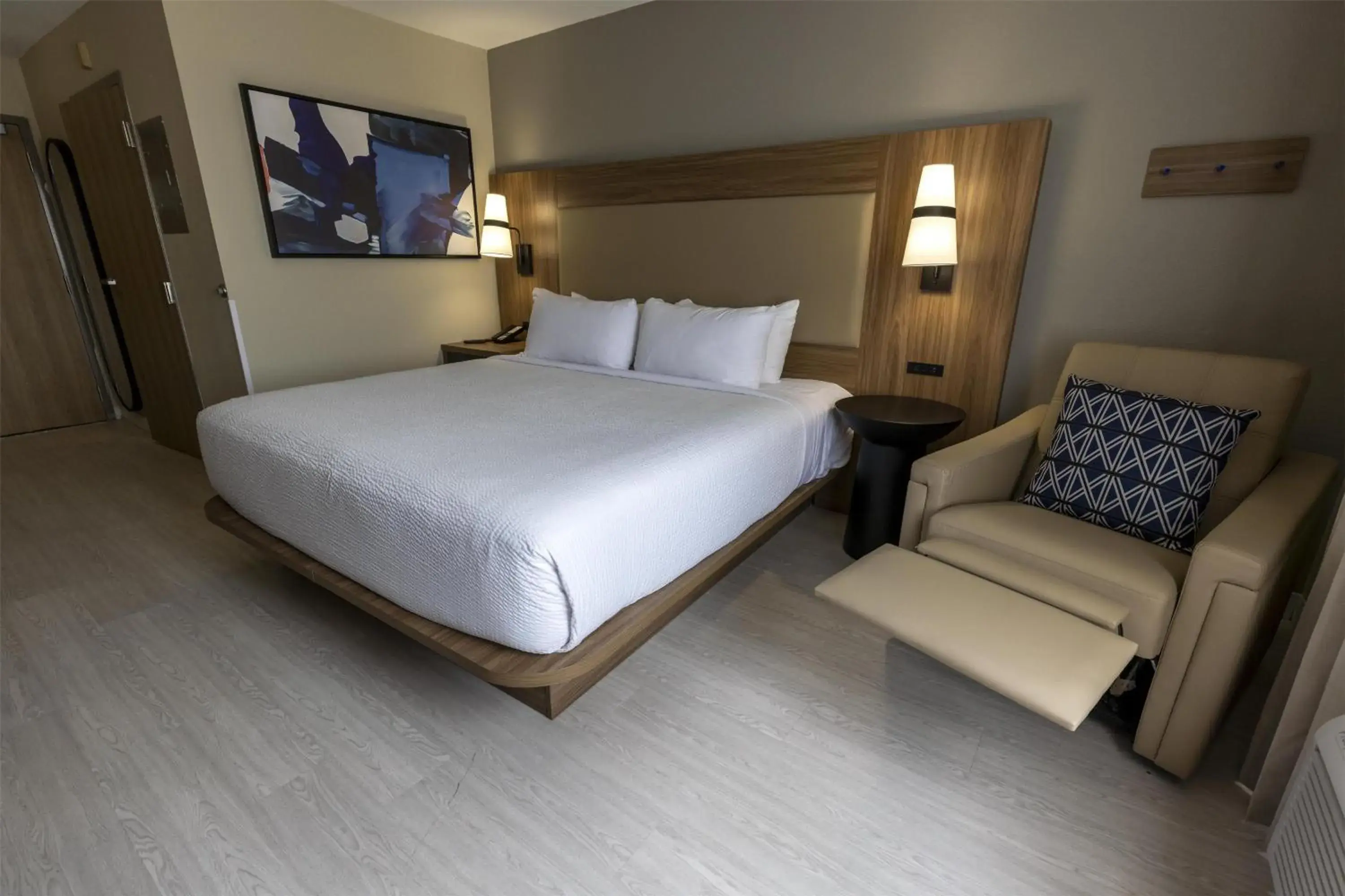 Bedroom, Bed in Sonesta ES Suites Lafayette Airport Extended Stay Bedroom, Bed in Sonesta ES Suites Lafayette Airport Extended Stay