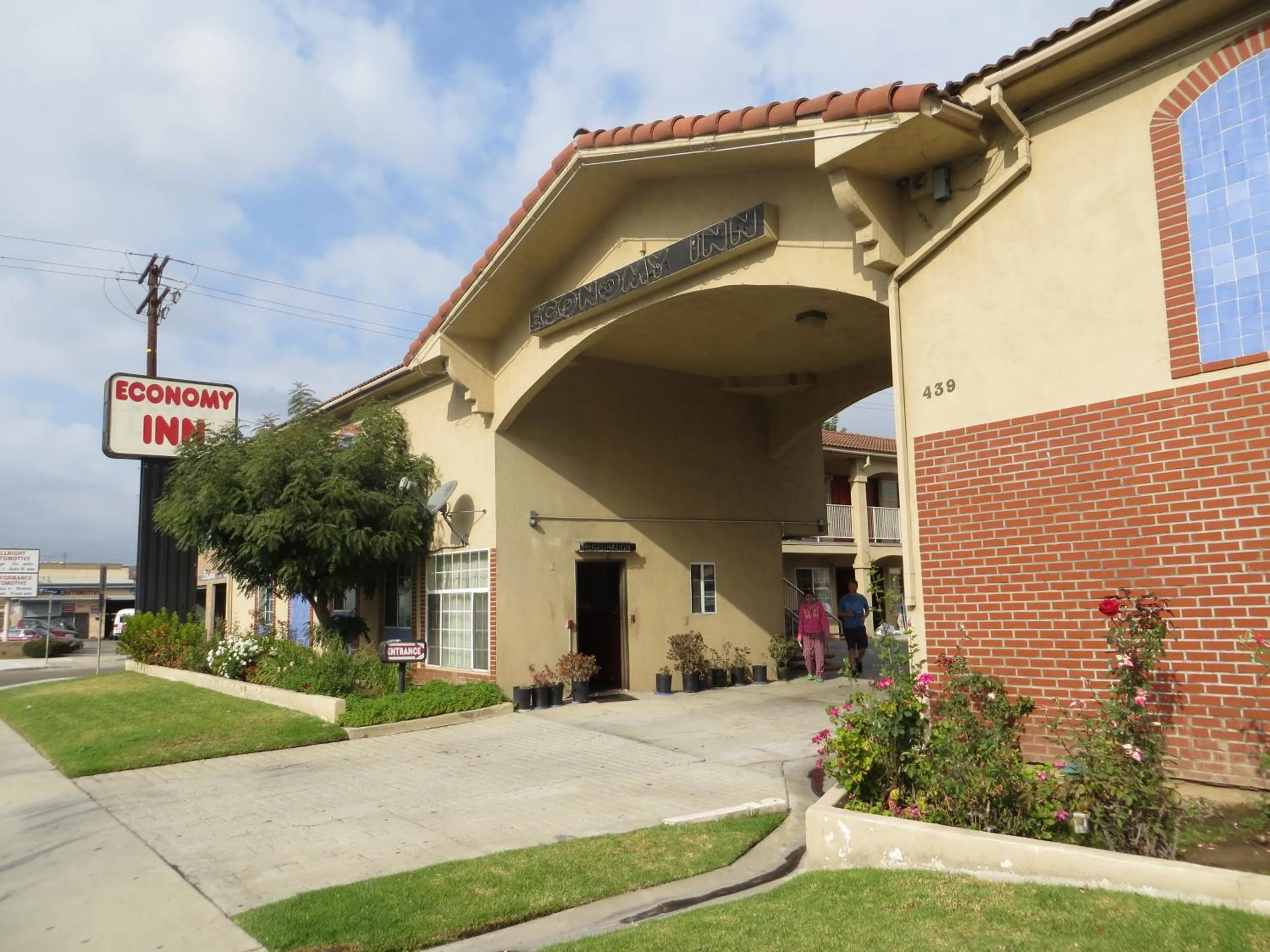 Facade/entrance in Economy Inn LAX Inglewood