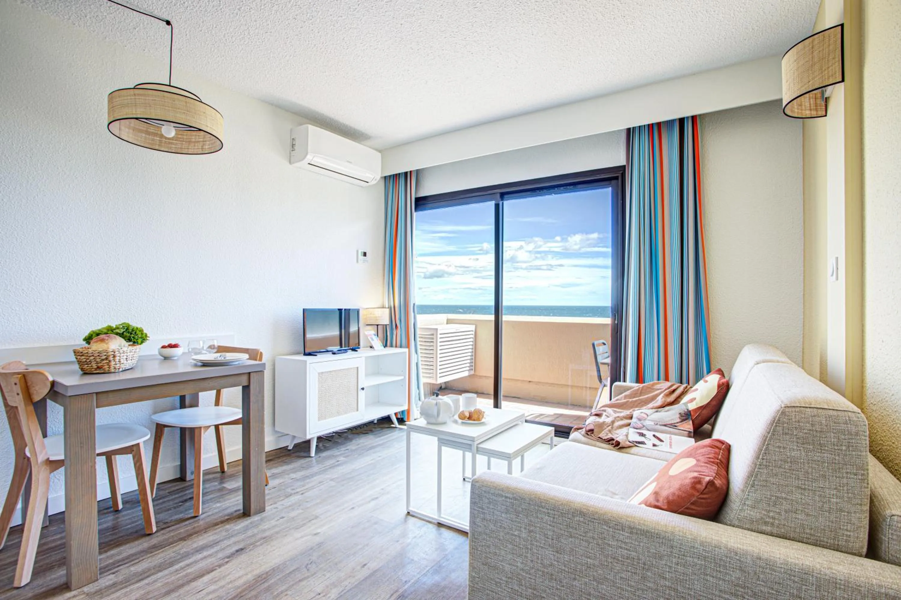 Bed in Residence Pierre & Vacances Les Balcons de Collioure