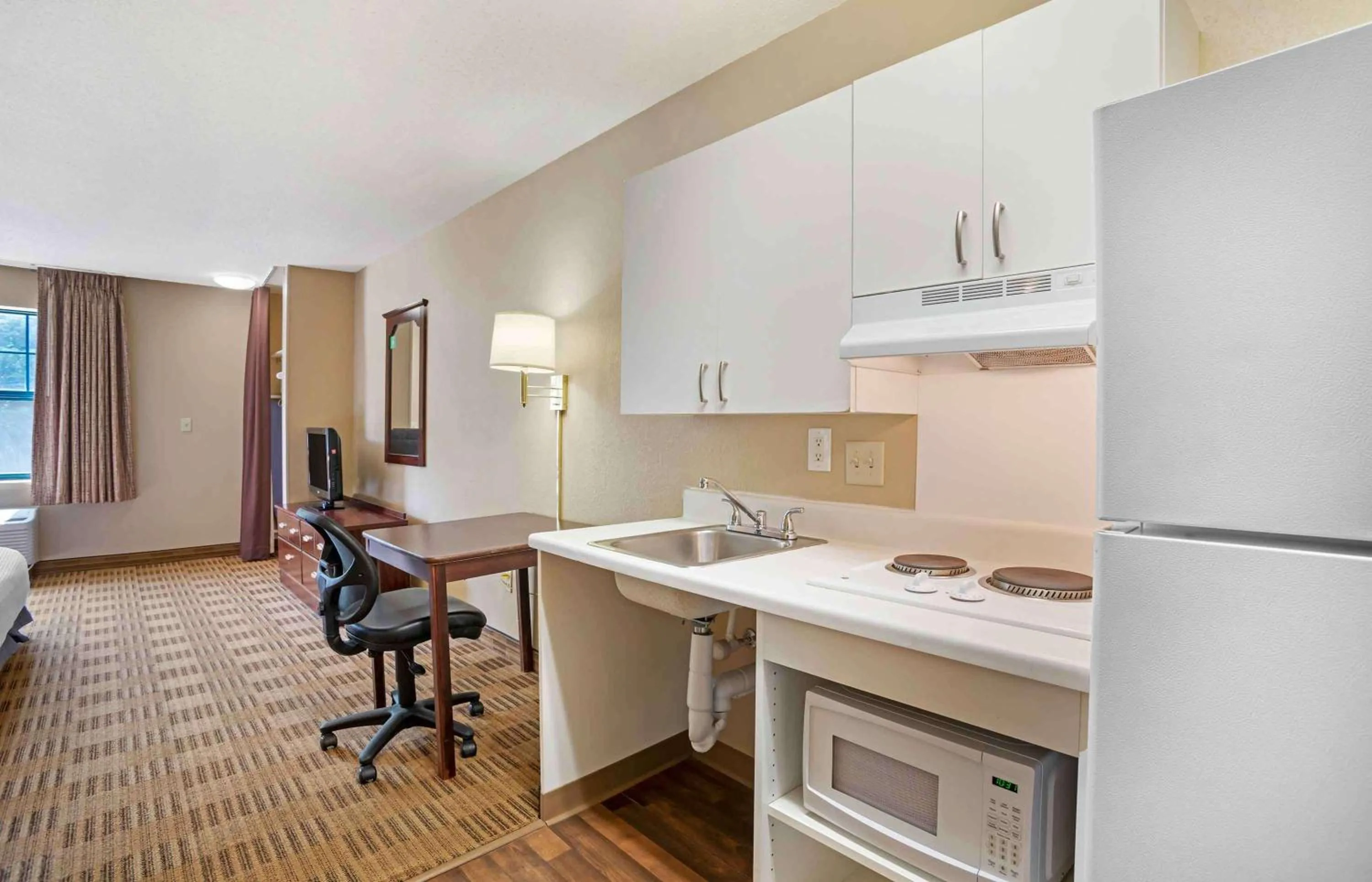 Bedroom in Extended Stay America Suites - Columbia - Columbia Parkway