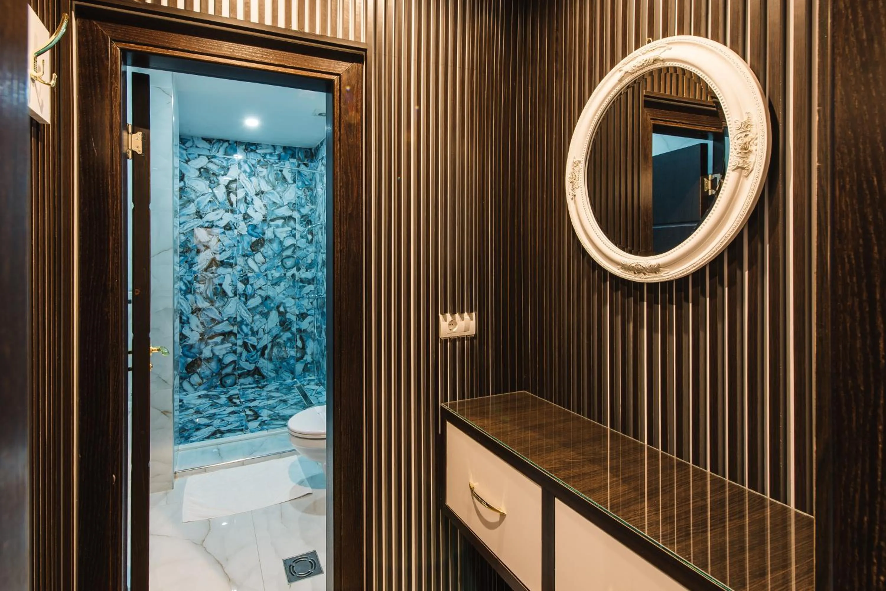 Bath in Padam Hotel & SPA