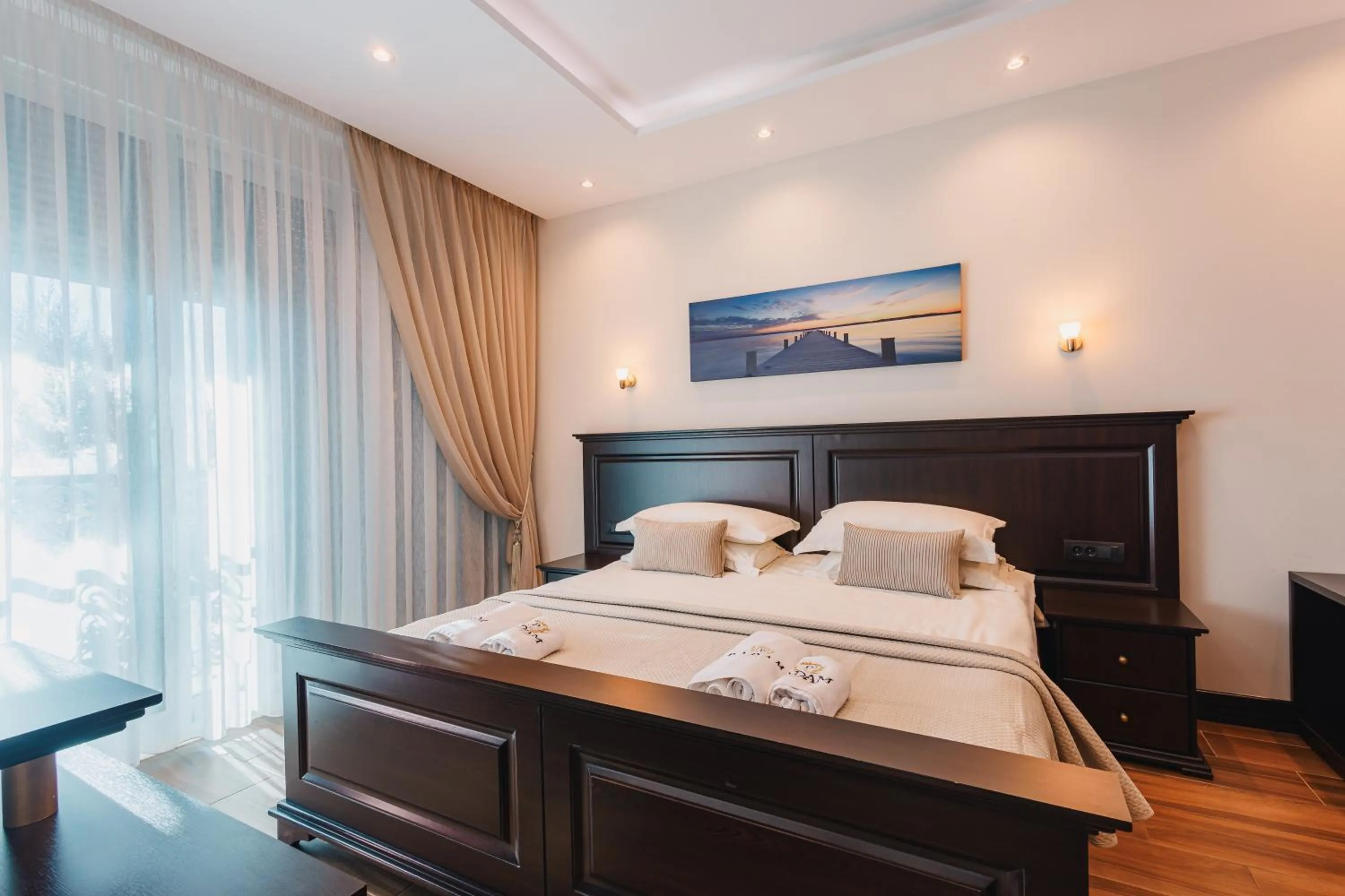 Bed in Padam Hotel & SPA