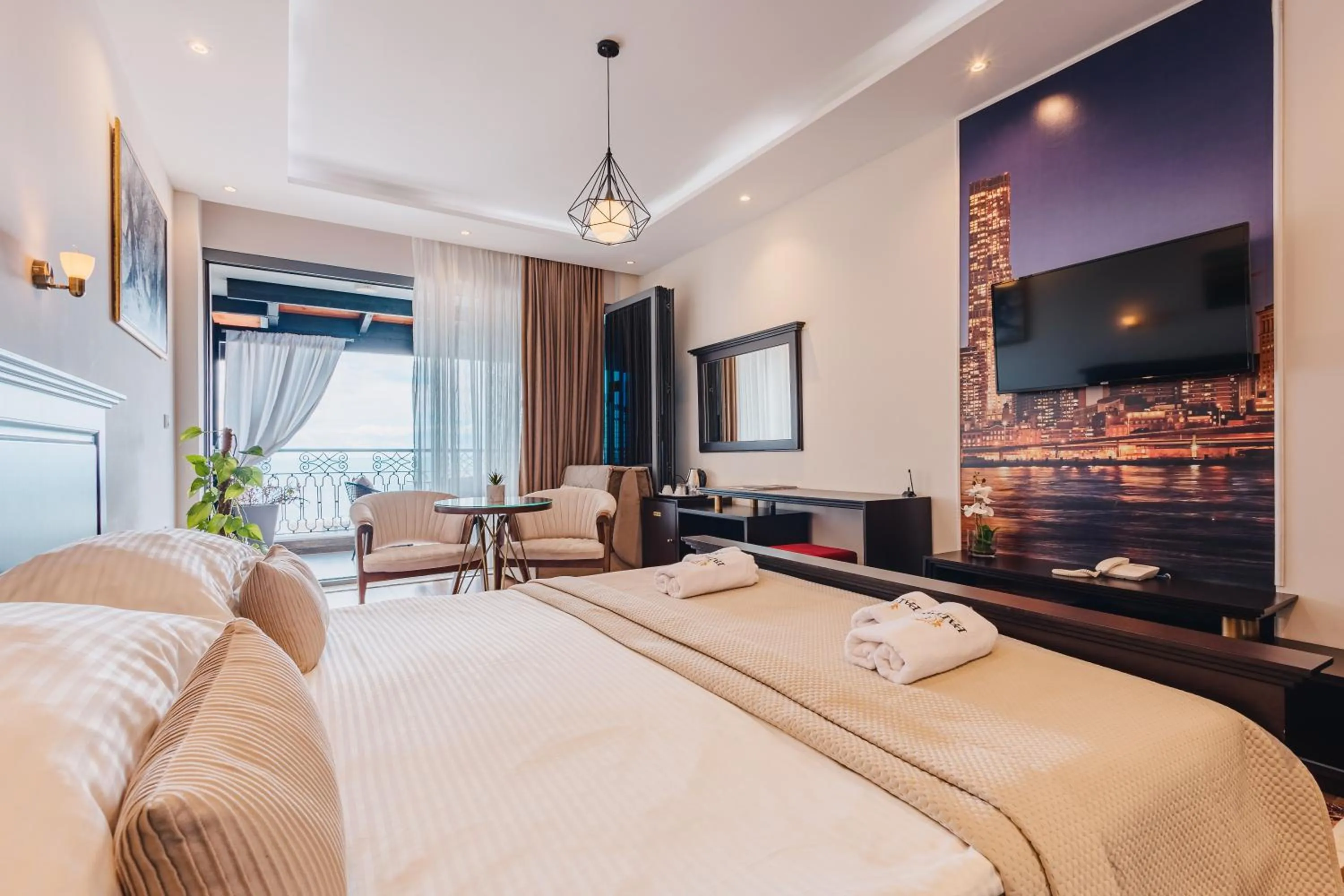 Bed in Padam Hotel & SPA