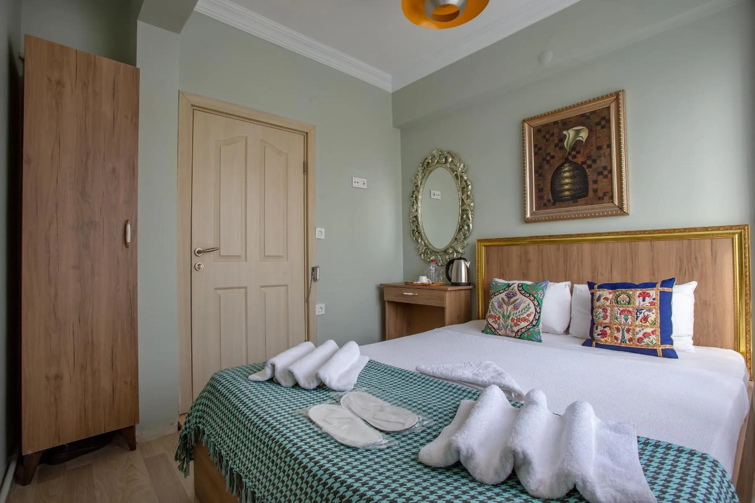 Bed in Sofia Corner Hotel