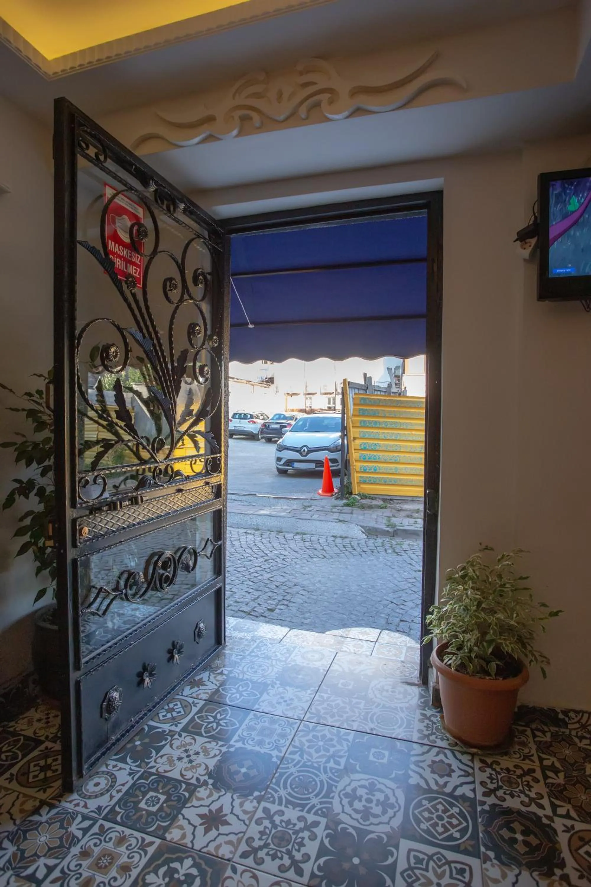 Facade/entrance in Sofia Corner Hotel