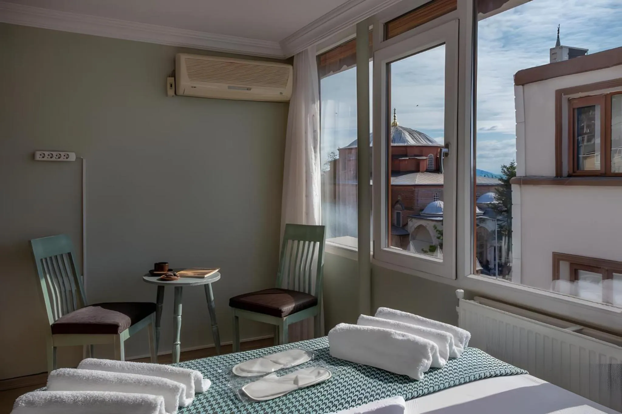 Bed in Sofia Corner Hotel