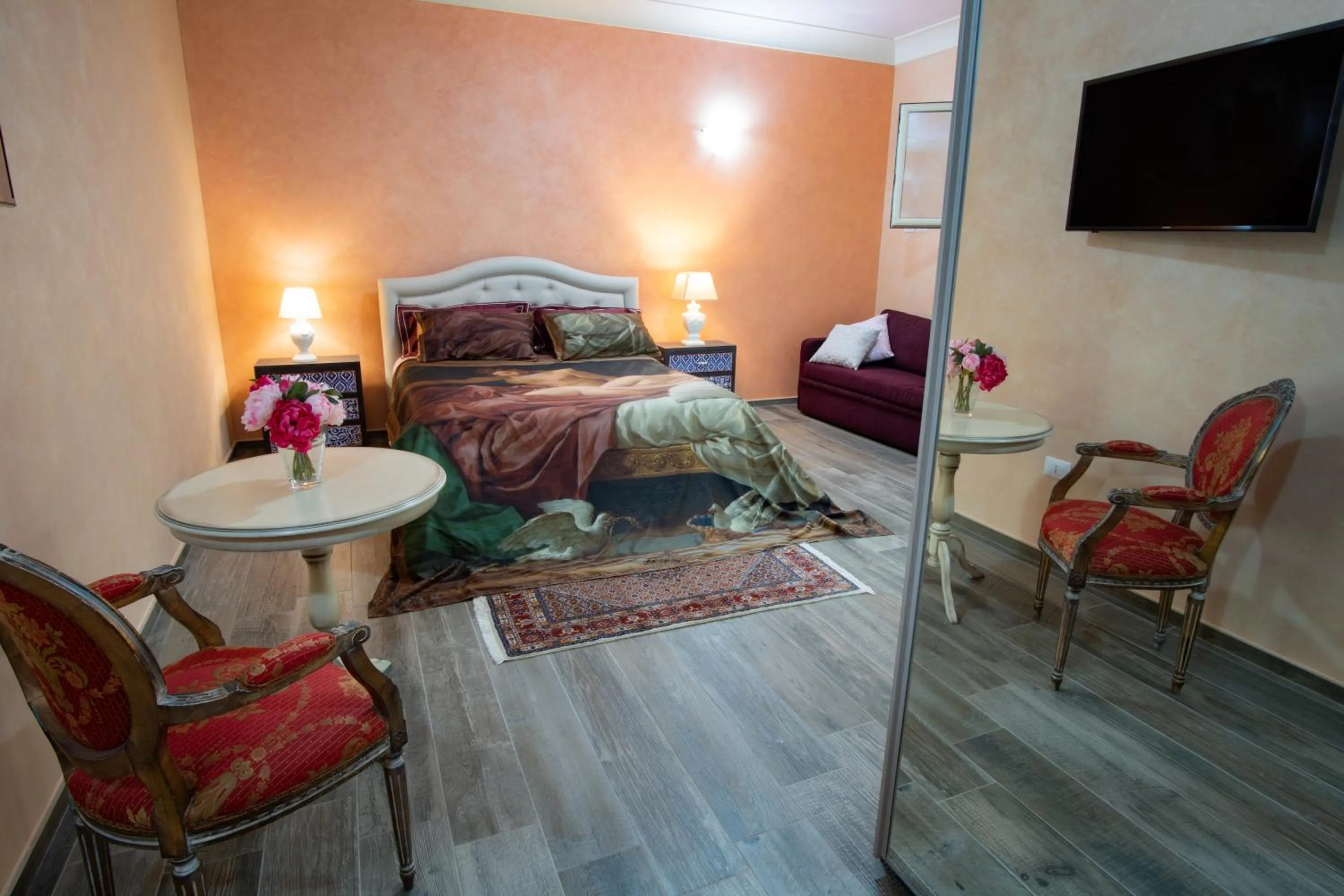 Photo of the whole room, Bed in La Corte di Edoardo