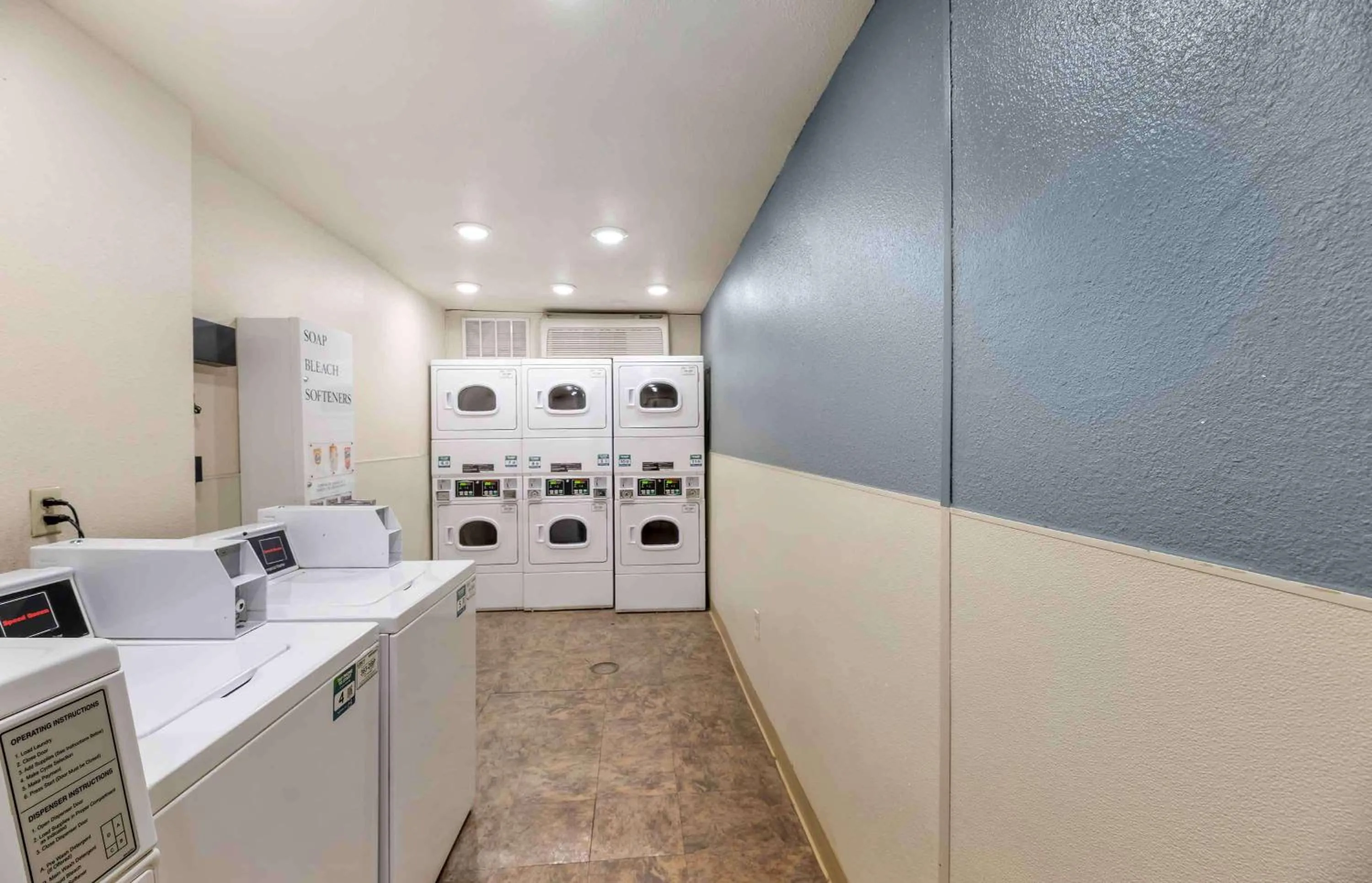 Property building in Extended Stay America Select Suites - Lubbock - South