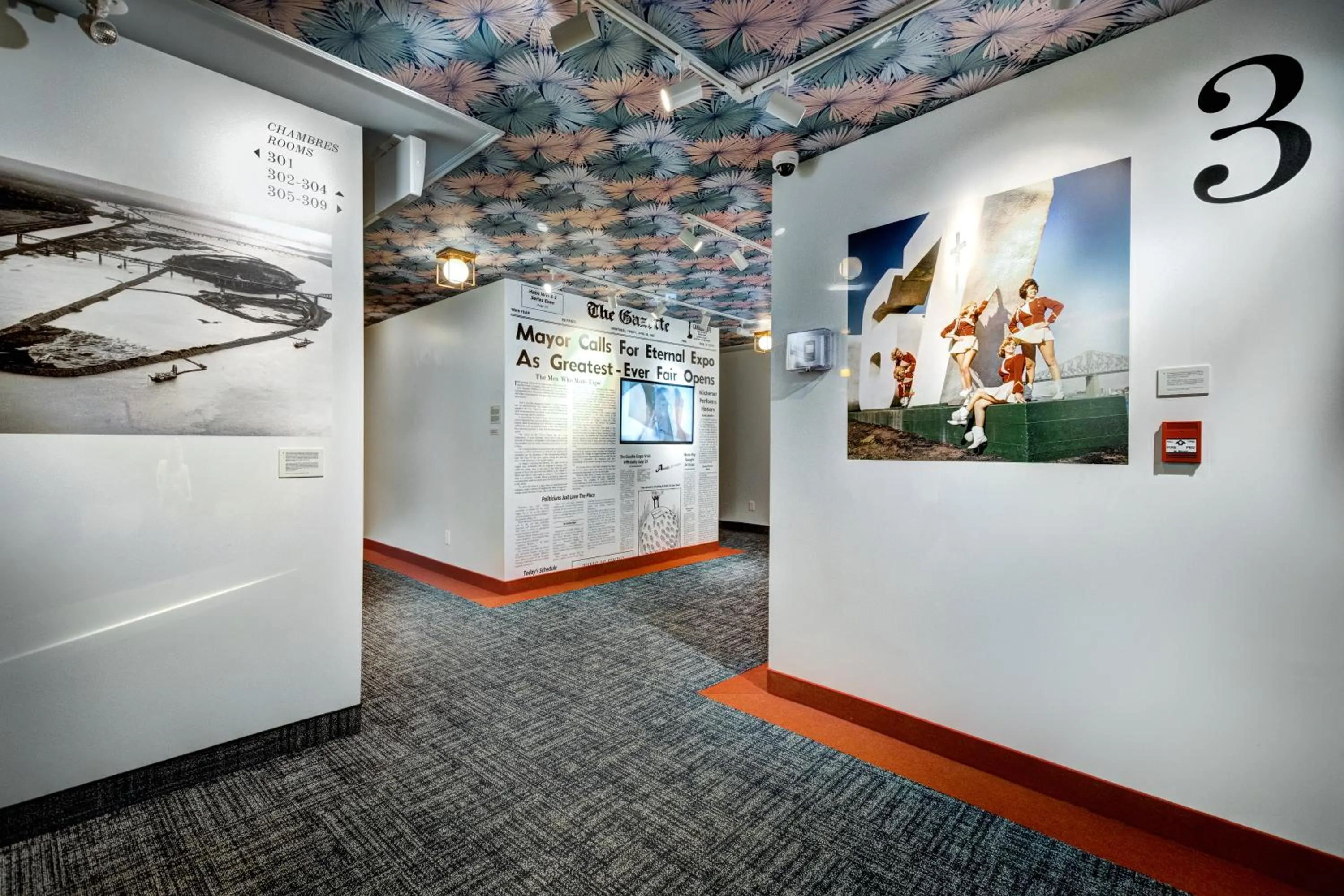 Decorative detail in Hôtel Uville Montréal