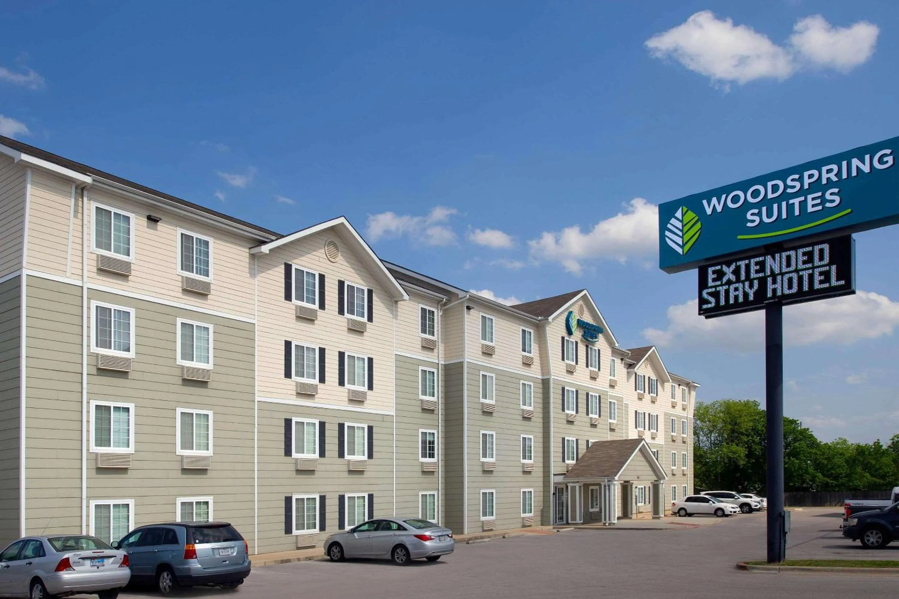 Property building in WoodSpring Suites Killeen