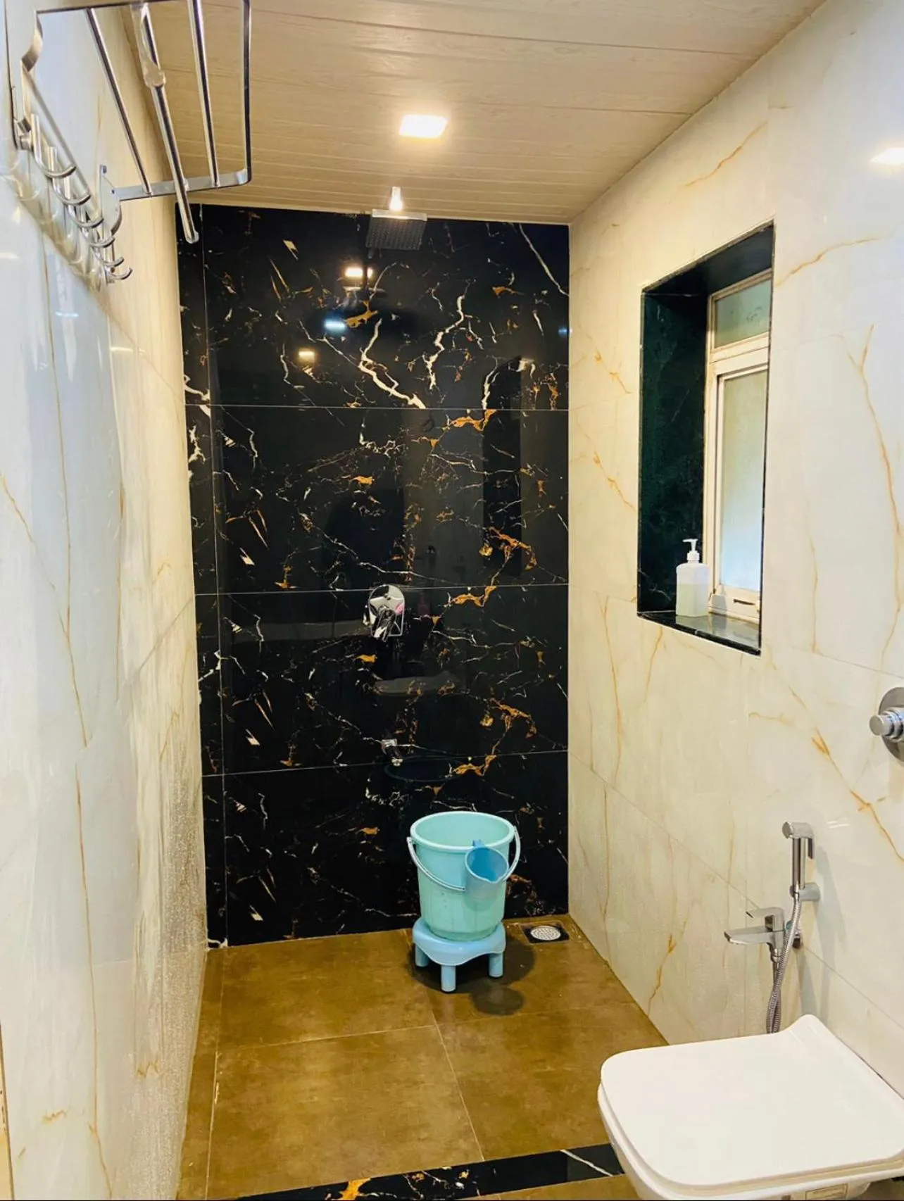 Shower in Hotel Lake Paradise Mahabaleshwar