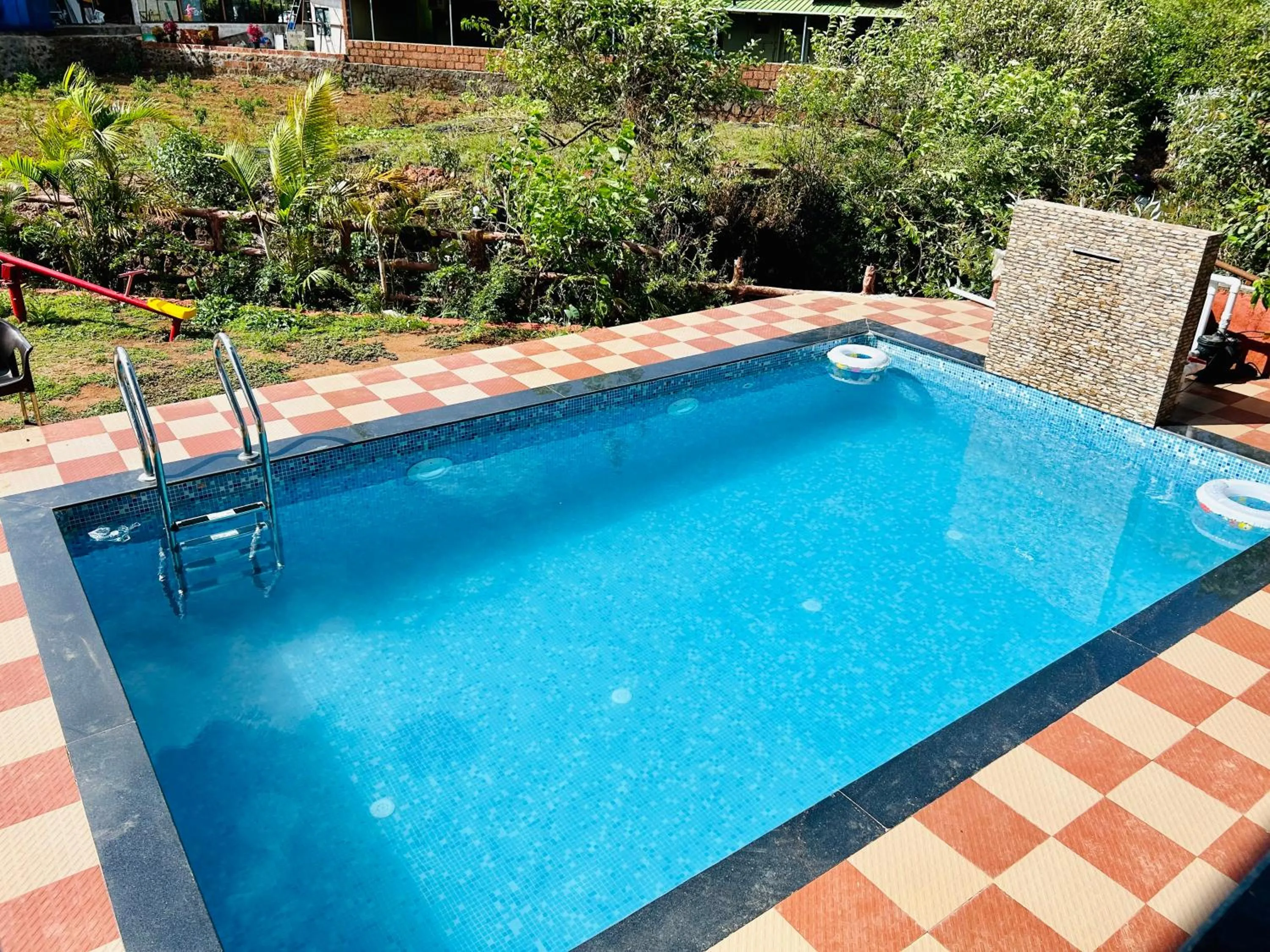 Swimming pool in Hotel Lake Paradise Mahabaleshwar