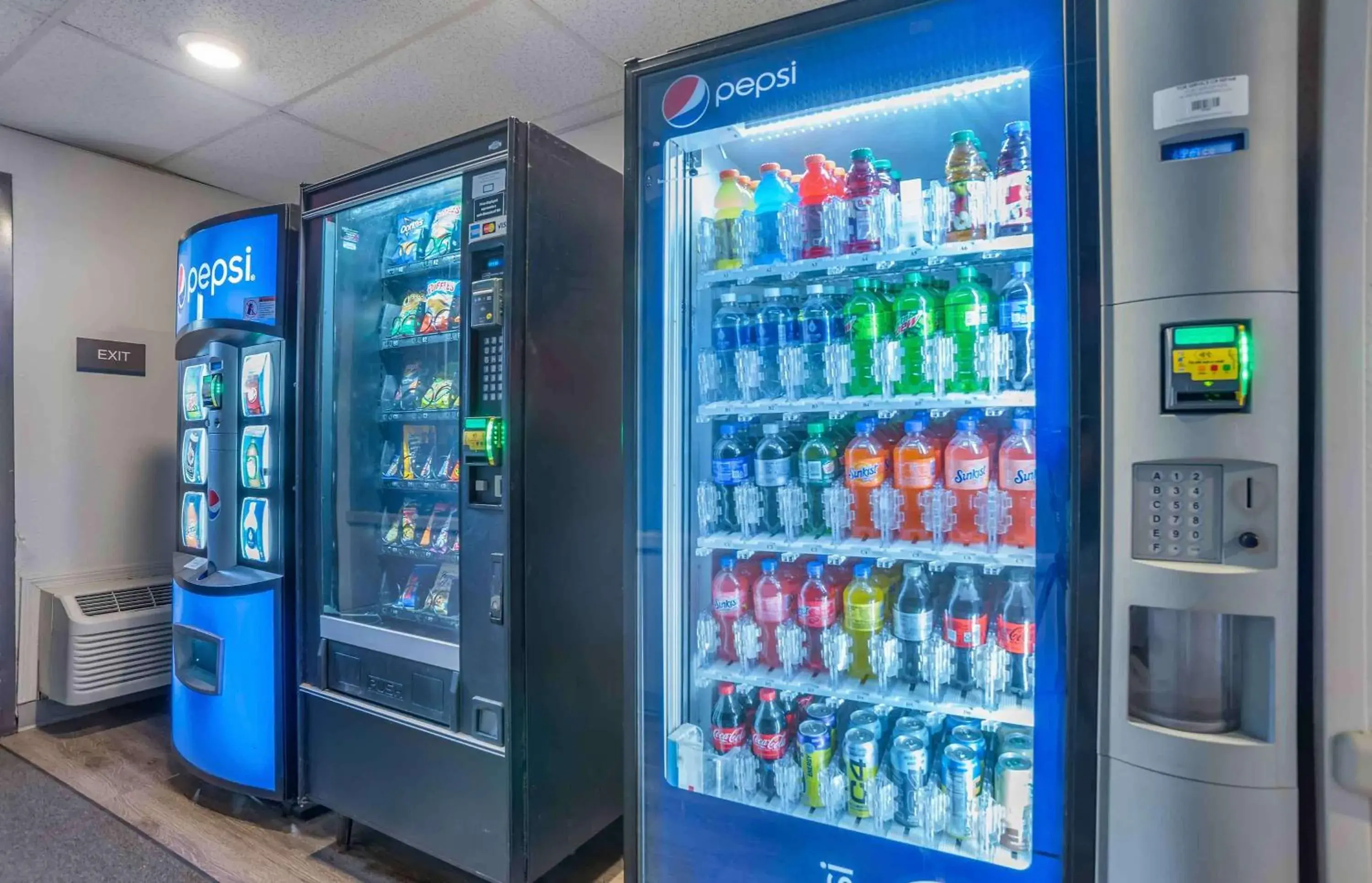 Property building in Extended Stay America Select Suites - Jackson - South Property building in Extended Stay America Select Suites - Jackson - South