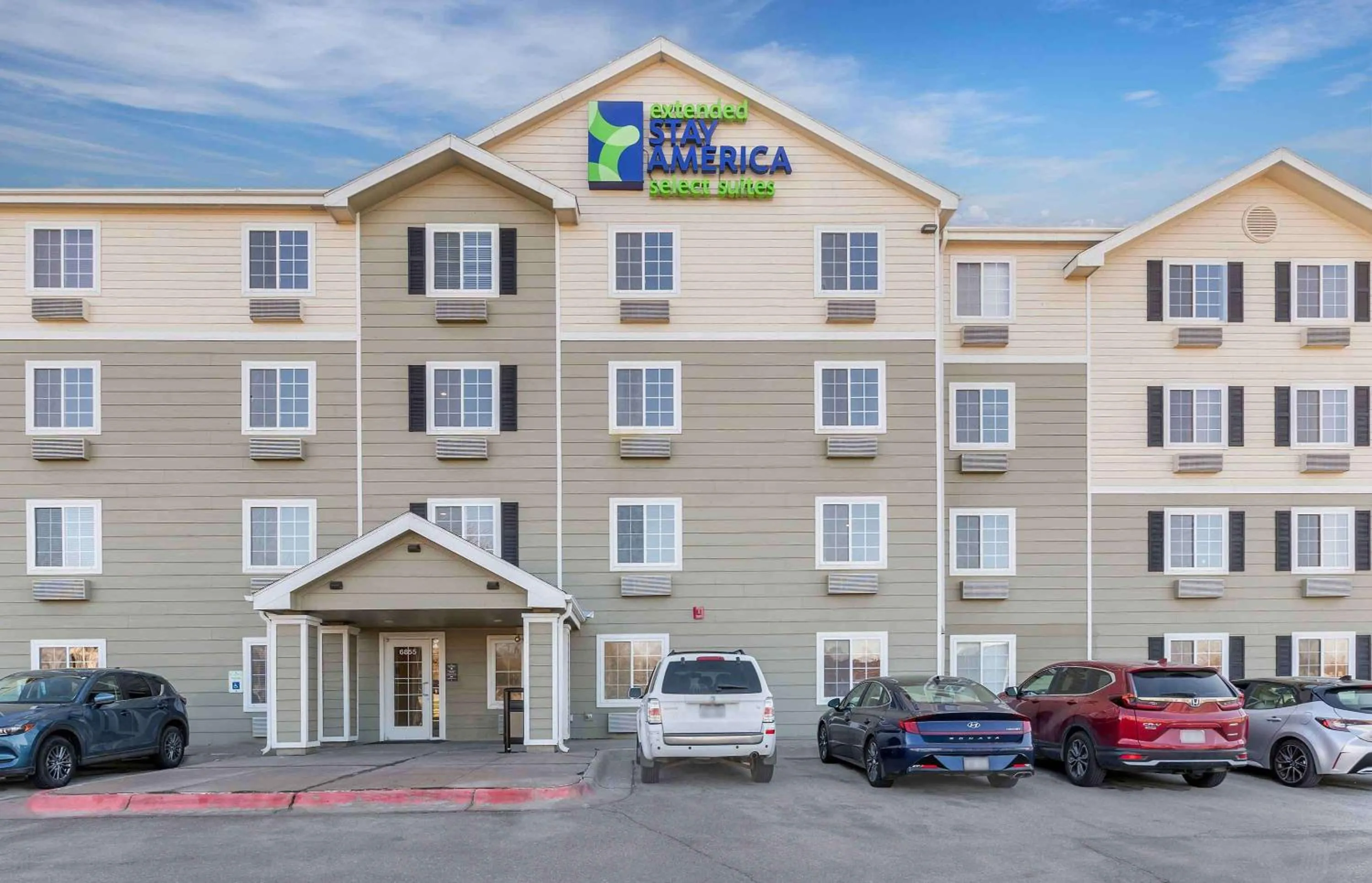 Property building in Extended Stay America Select Suites - Omaha - Southwest