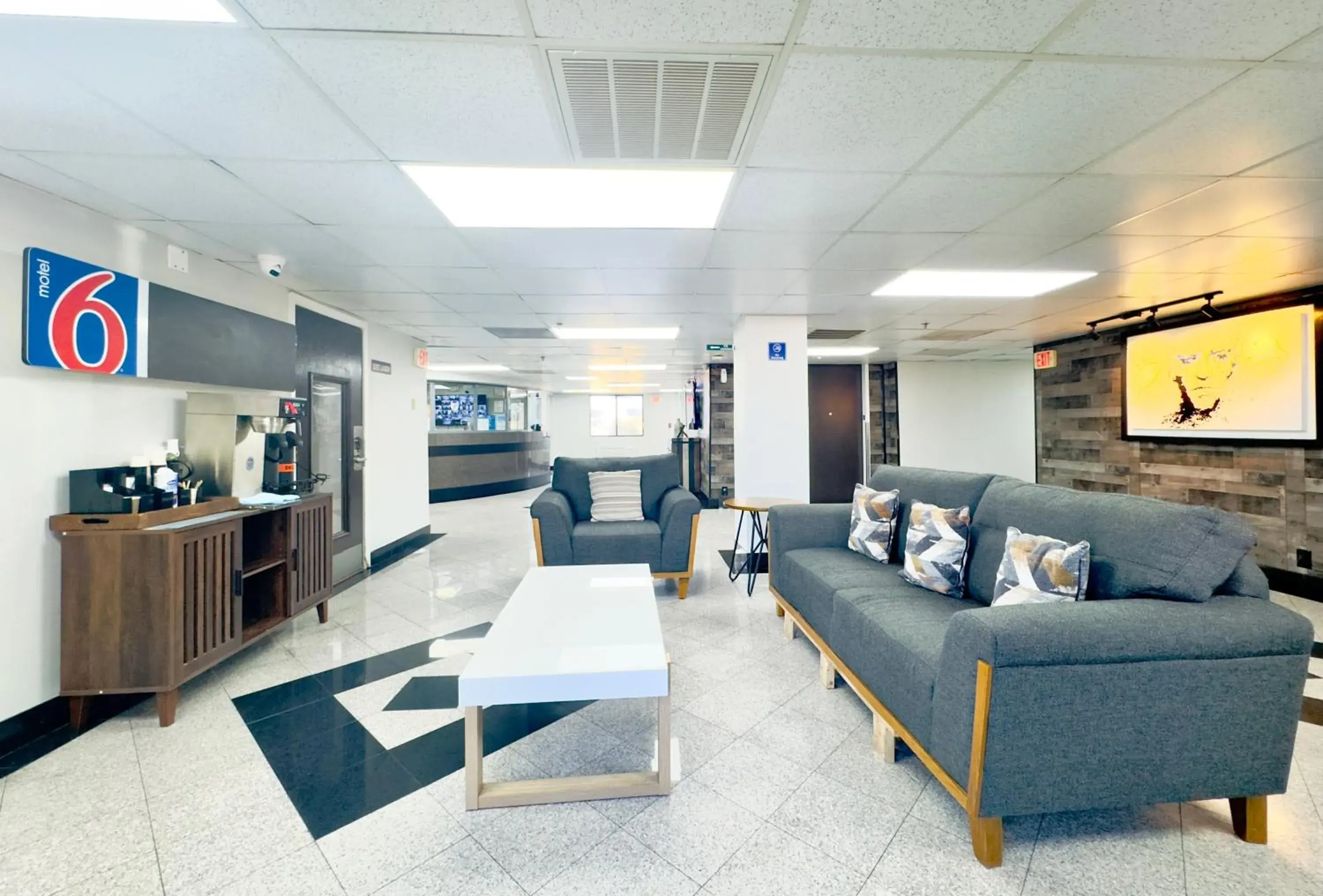 Lobby or reception in Motel 6 Dallas - Fair Park Lobby or reception in Motel 6 Dallas - Fair Park