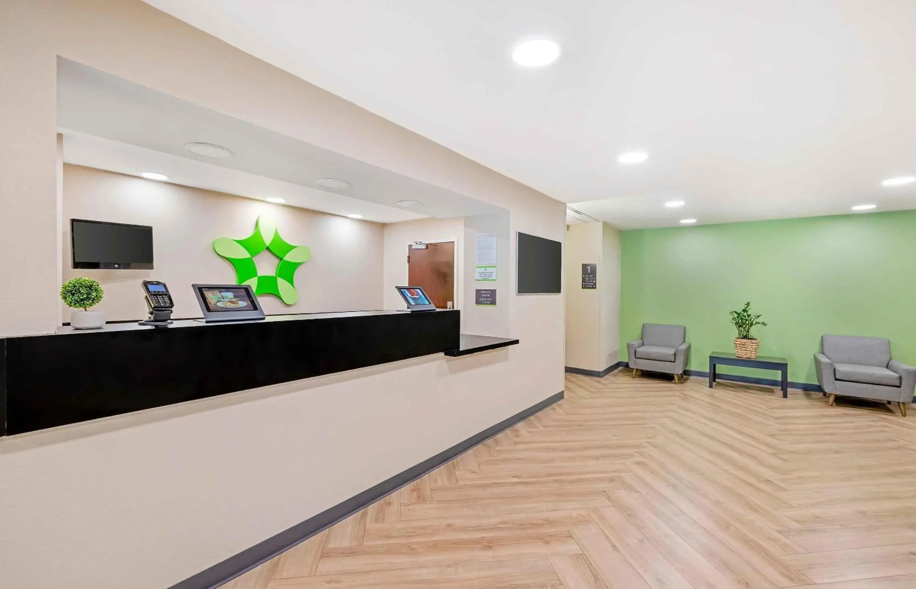 Lobby or reception in Extended Stay America Suites - San Diego - Carlsbad Village by the Sea Lobby or reception in Extended Stay America Suites - San Diego - Carlsbad Village by the Sea