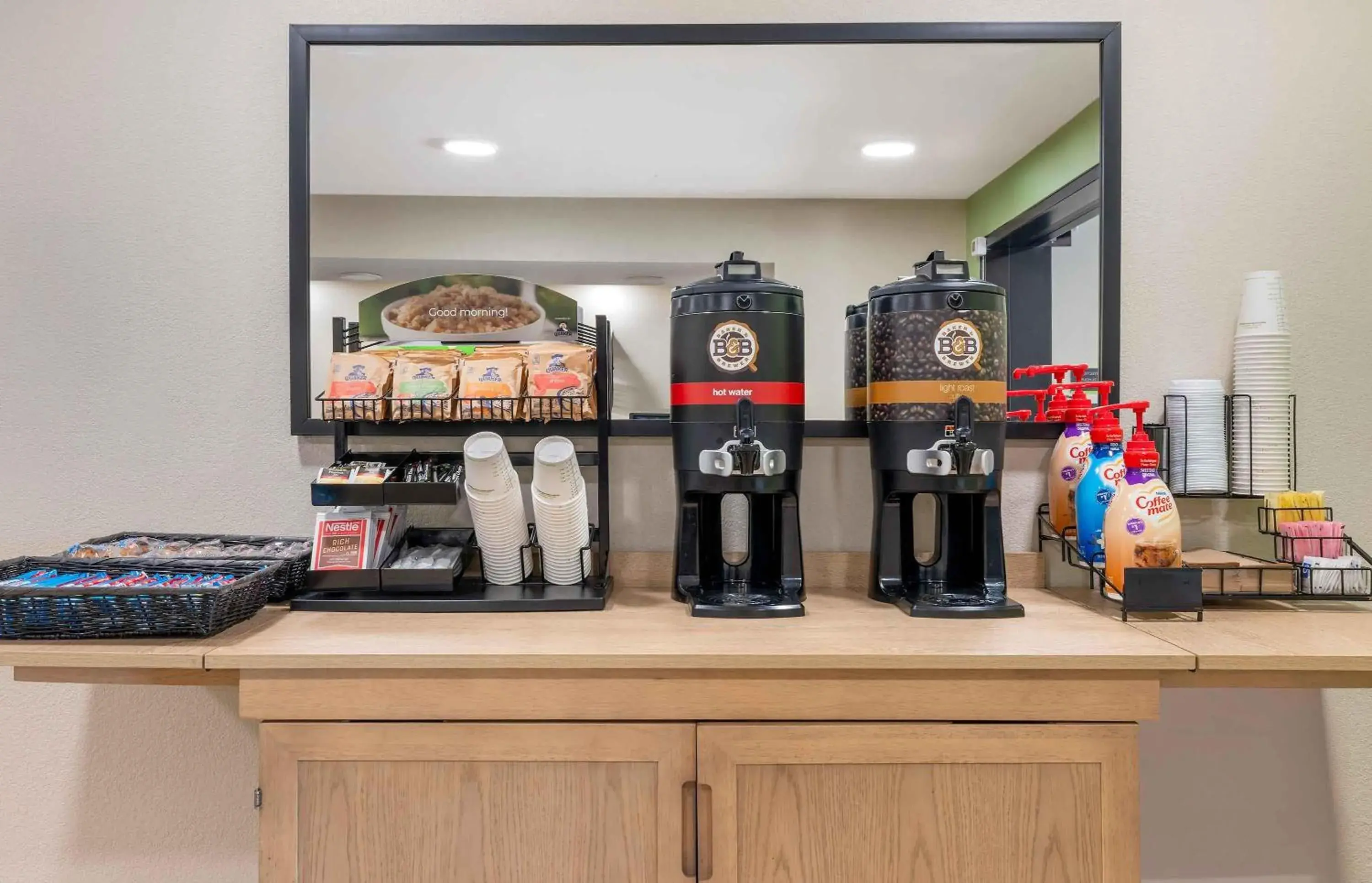 Restaurant/places to eat in Extended Stay America Suites - San Diego - Carlsbad Village by the Sea Restaurant/places to eat in Extended Stay America Suites - San Diego - Carlsbad Village by the Sea