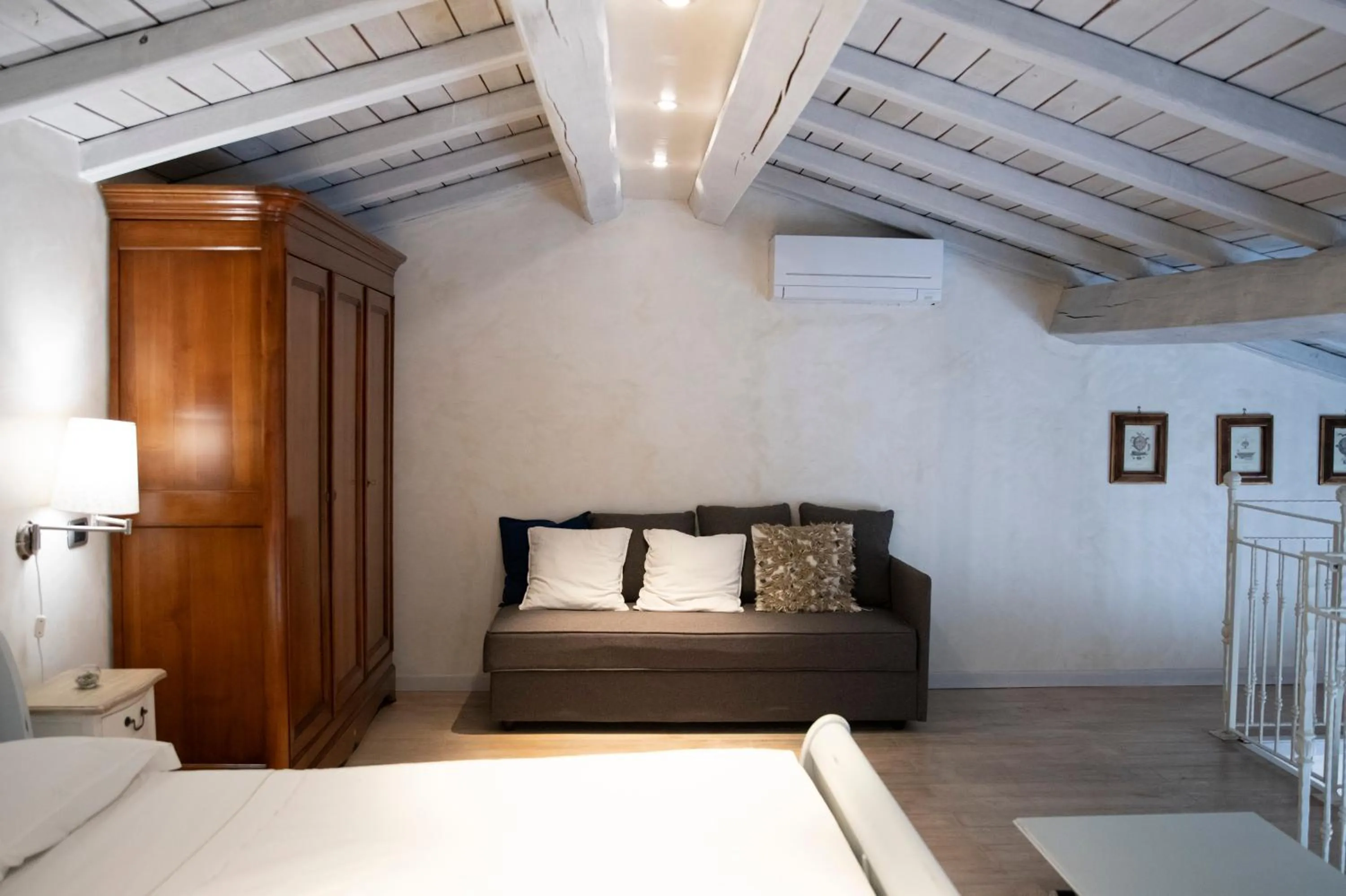 Bed in Villa Domus Petra