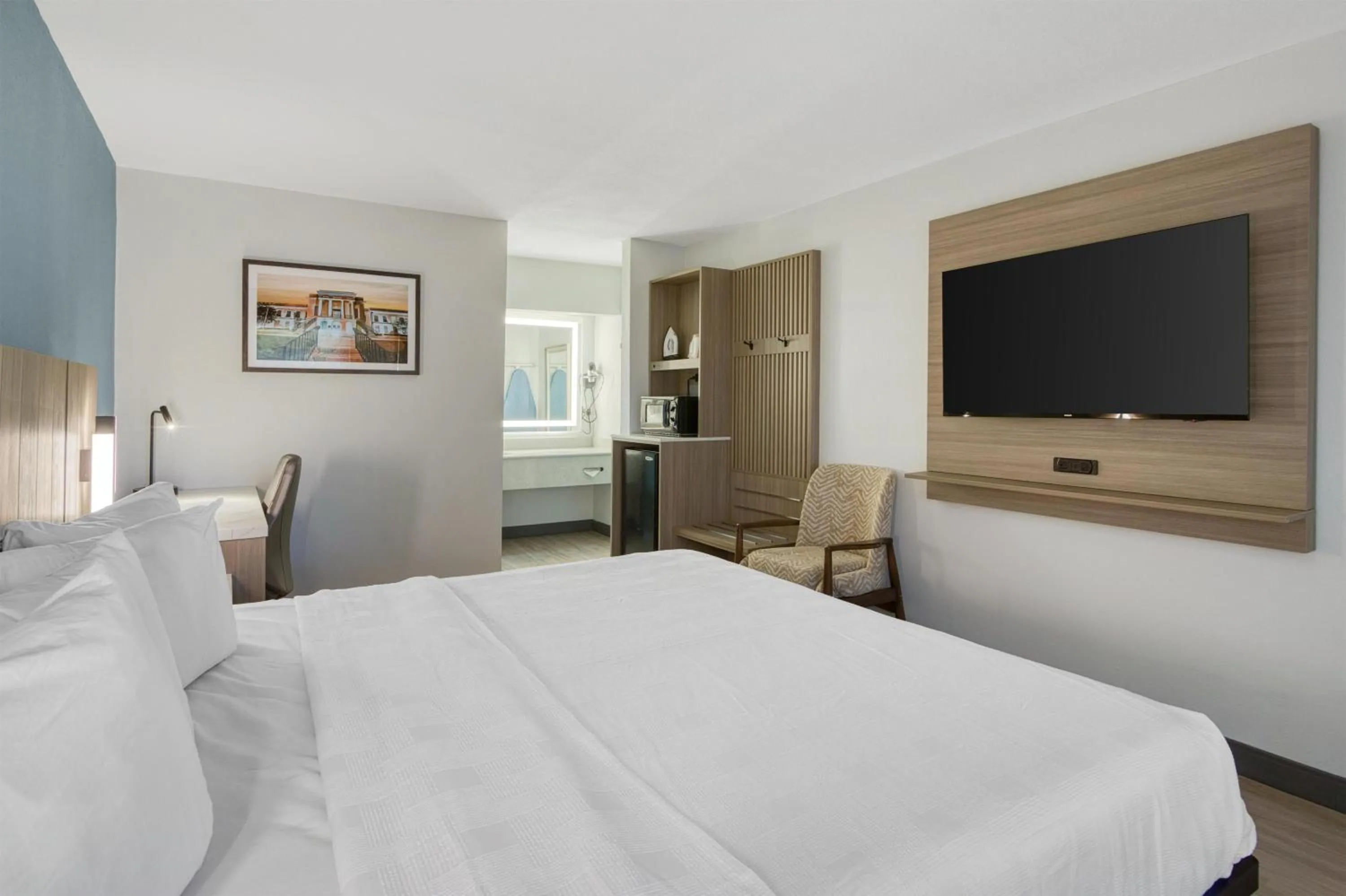 Bedroom, Bed in Best Western Of Walterboro