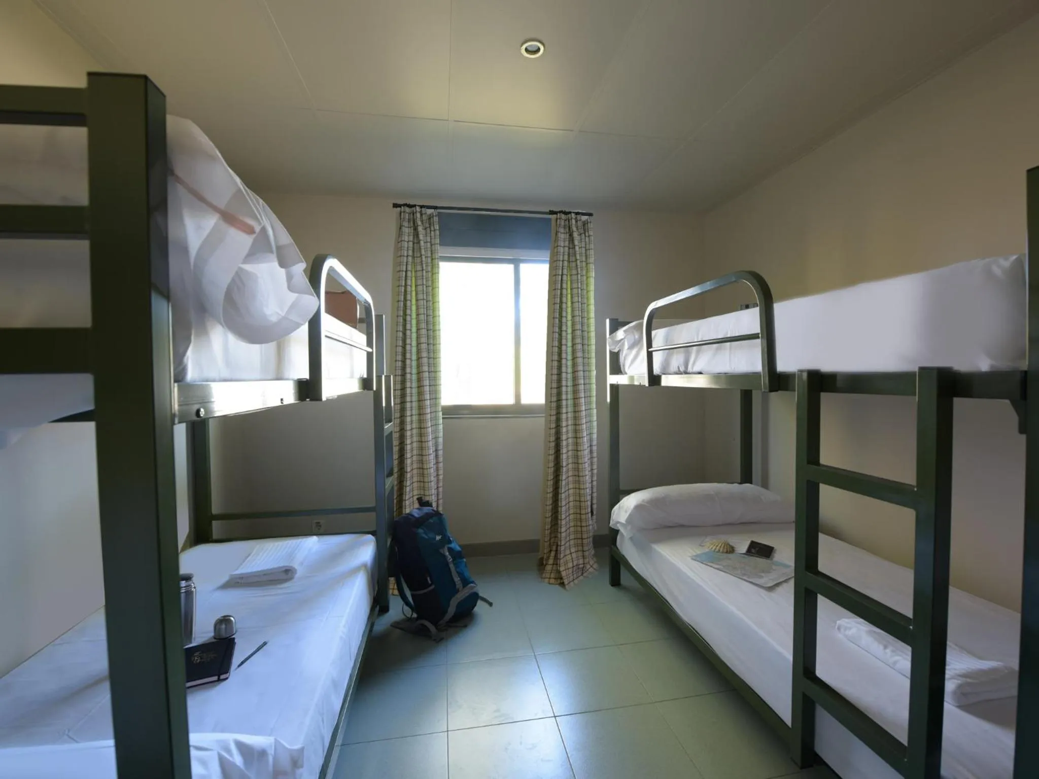 bunk bed, Bed in Albergue Monte Do Gozo