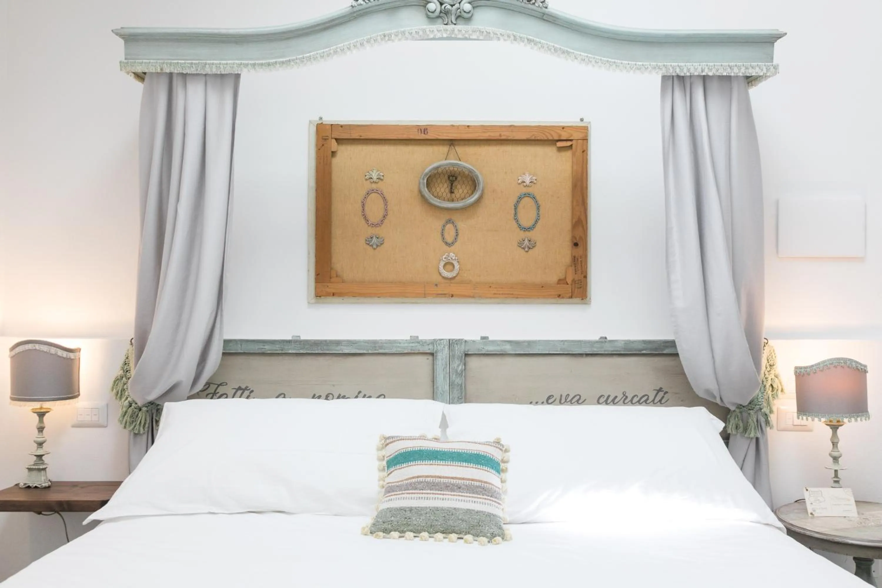 Bed in Addimora Boutique Suites