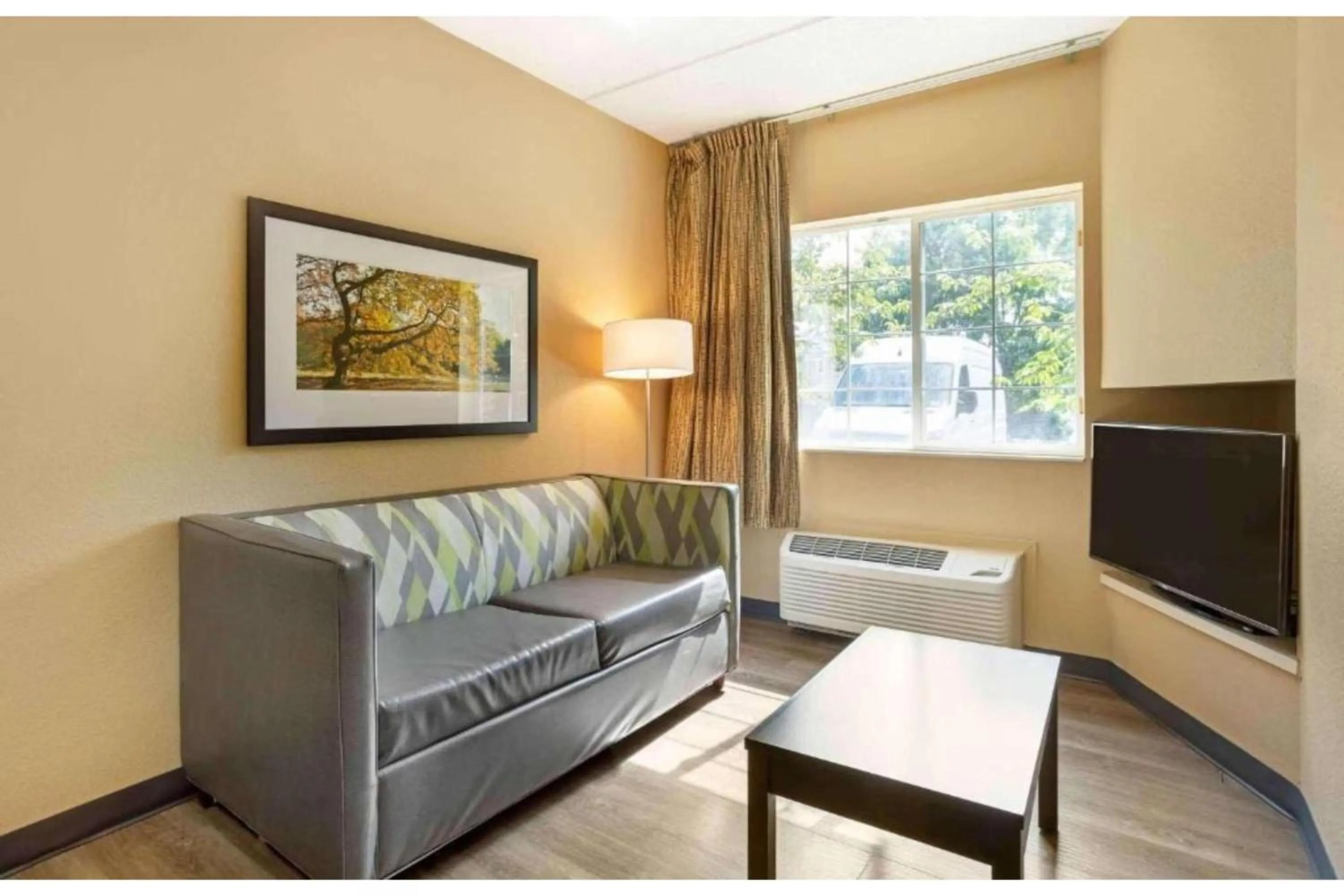 Bedroom in Extended Stay America Suites - Fishkill - Route 9