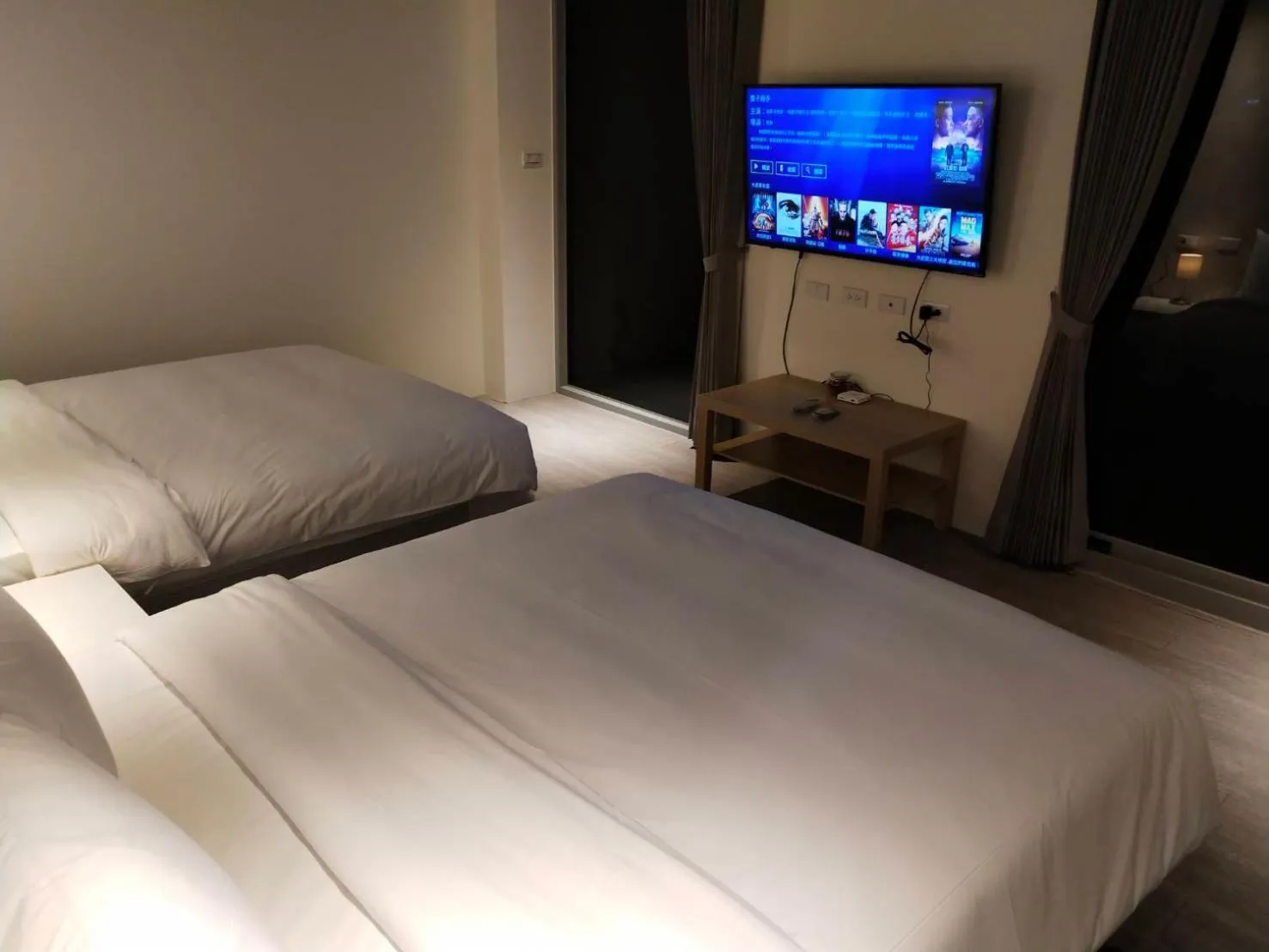 Bed in 想駐逢甲 Shine Residence