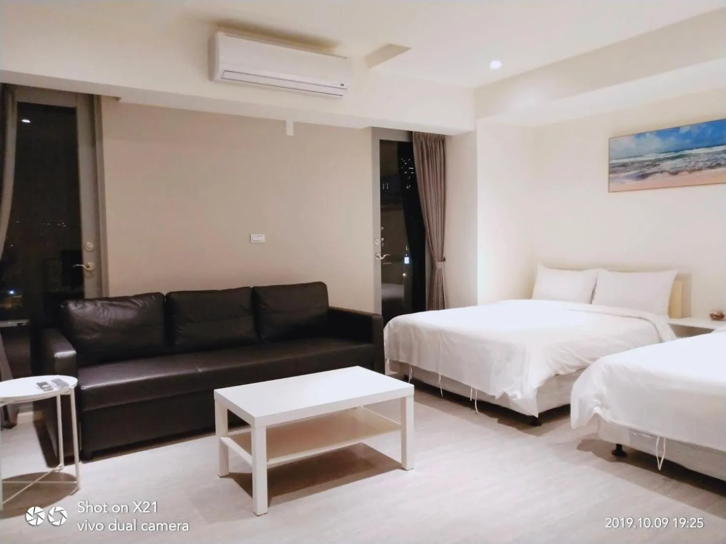 Photo of the whole room, Bed in 想駐逢甲 Shine Residence