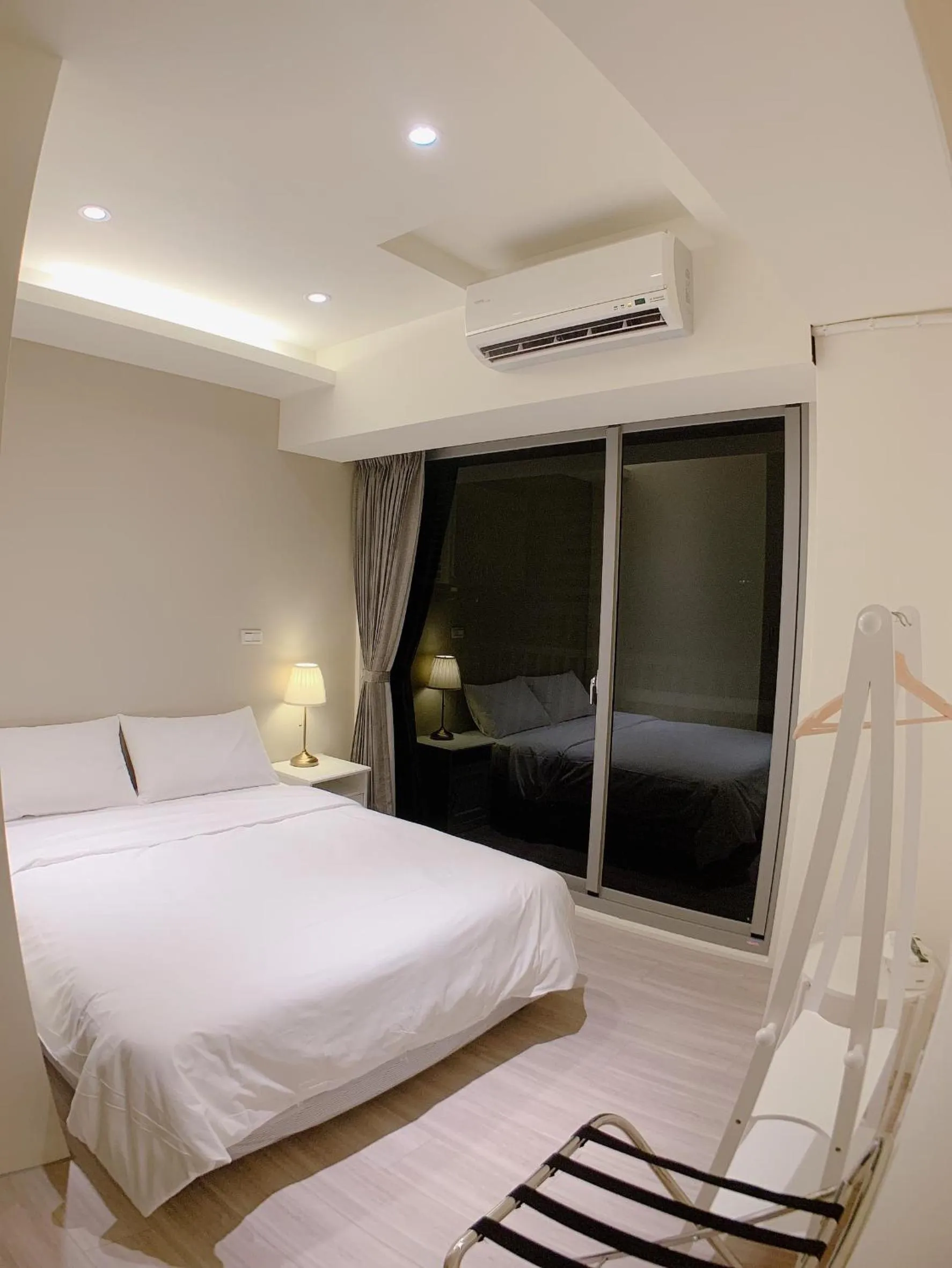 Bed in 想駐逢甲 Shine Residence