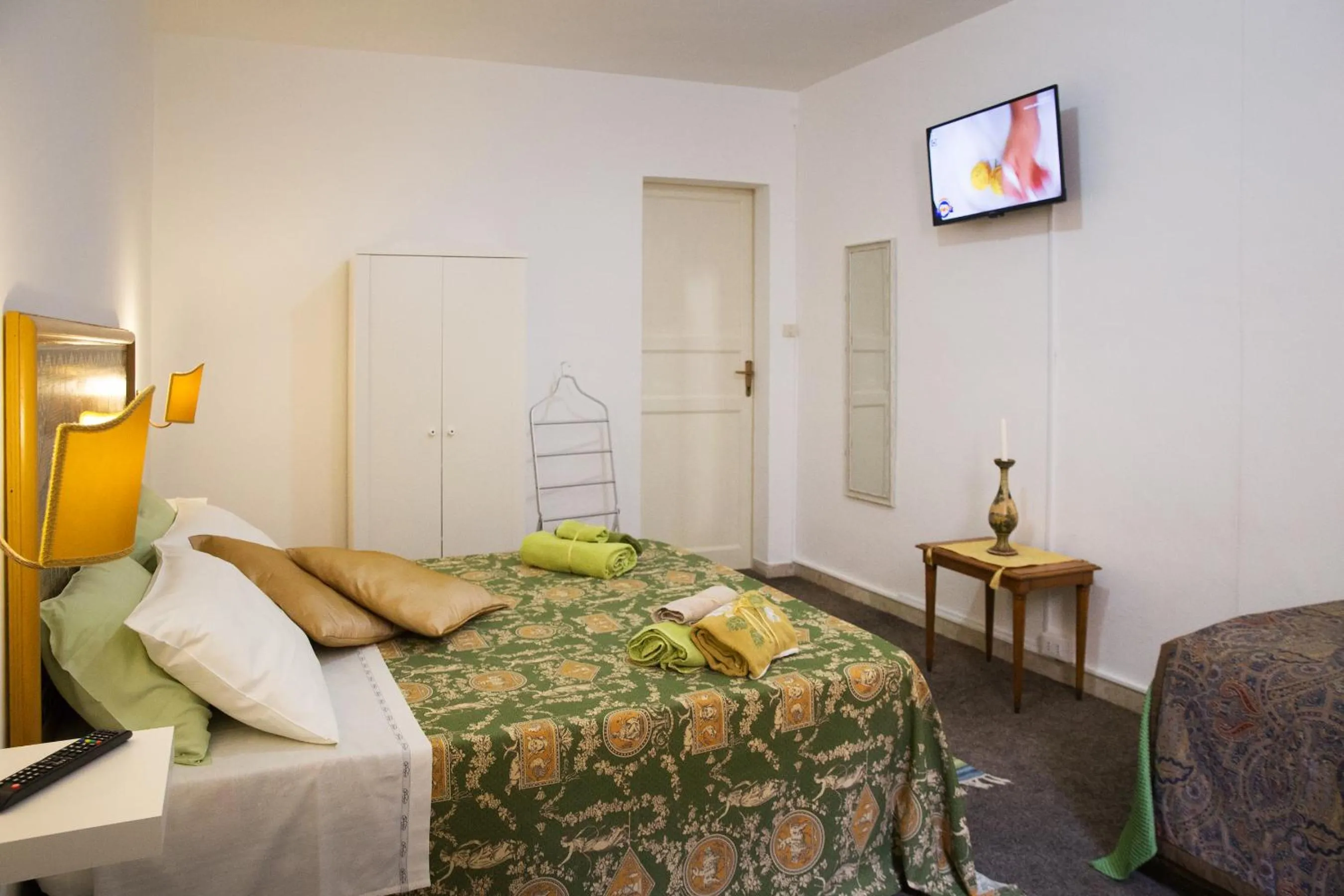 TV and multimedia, Bed in Bella Vista b&b