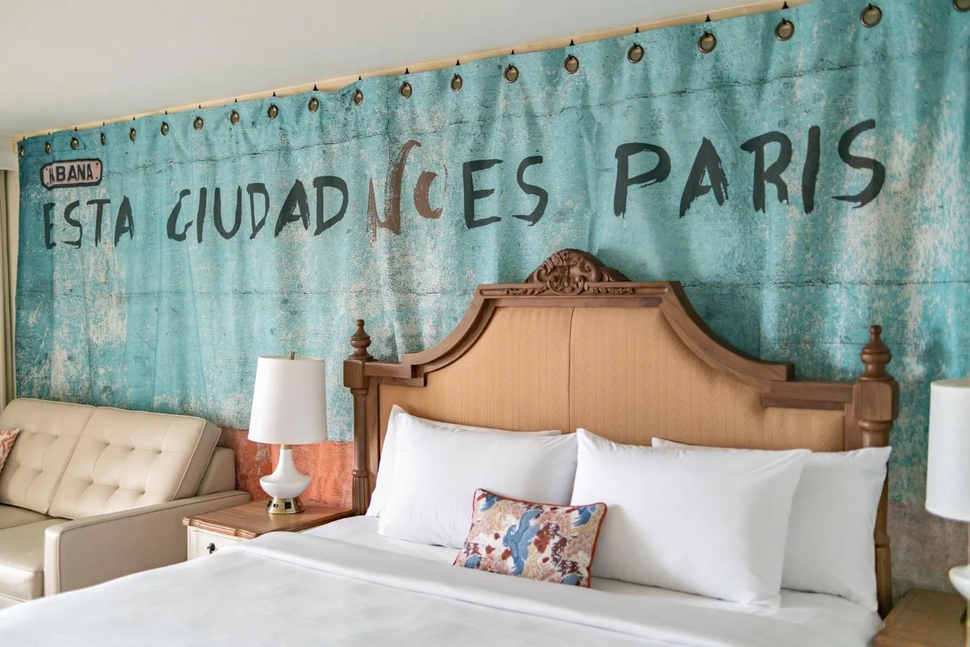 Bedroom, Bed in Havana Cabana at Key West