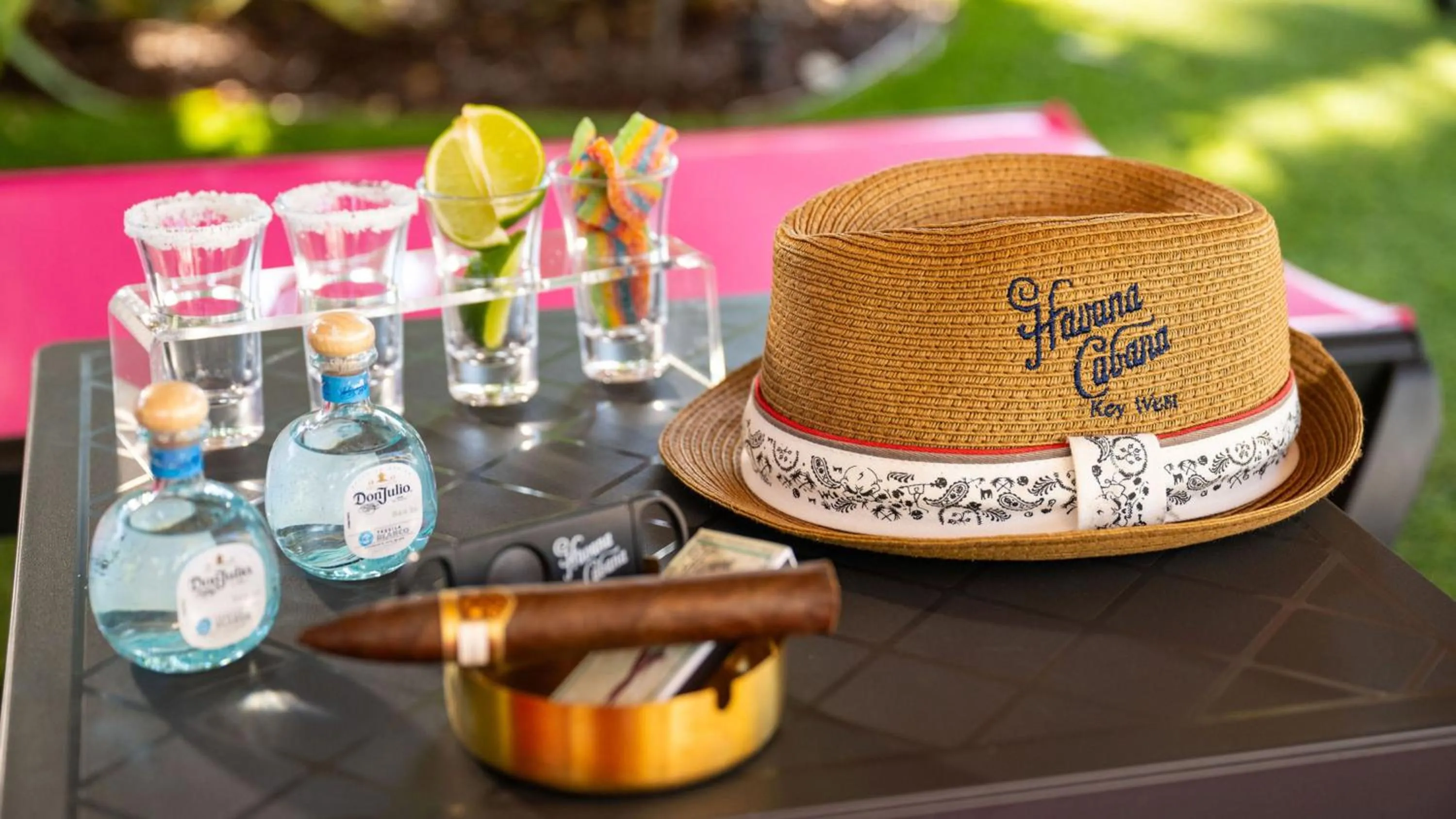 Alcoholic drinks in Havana Cabana at Key West