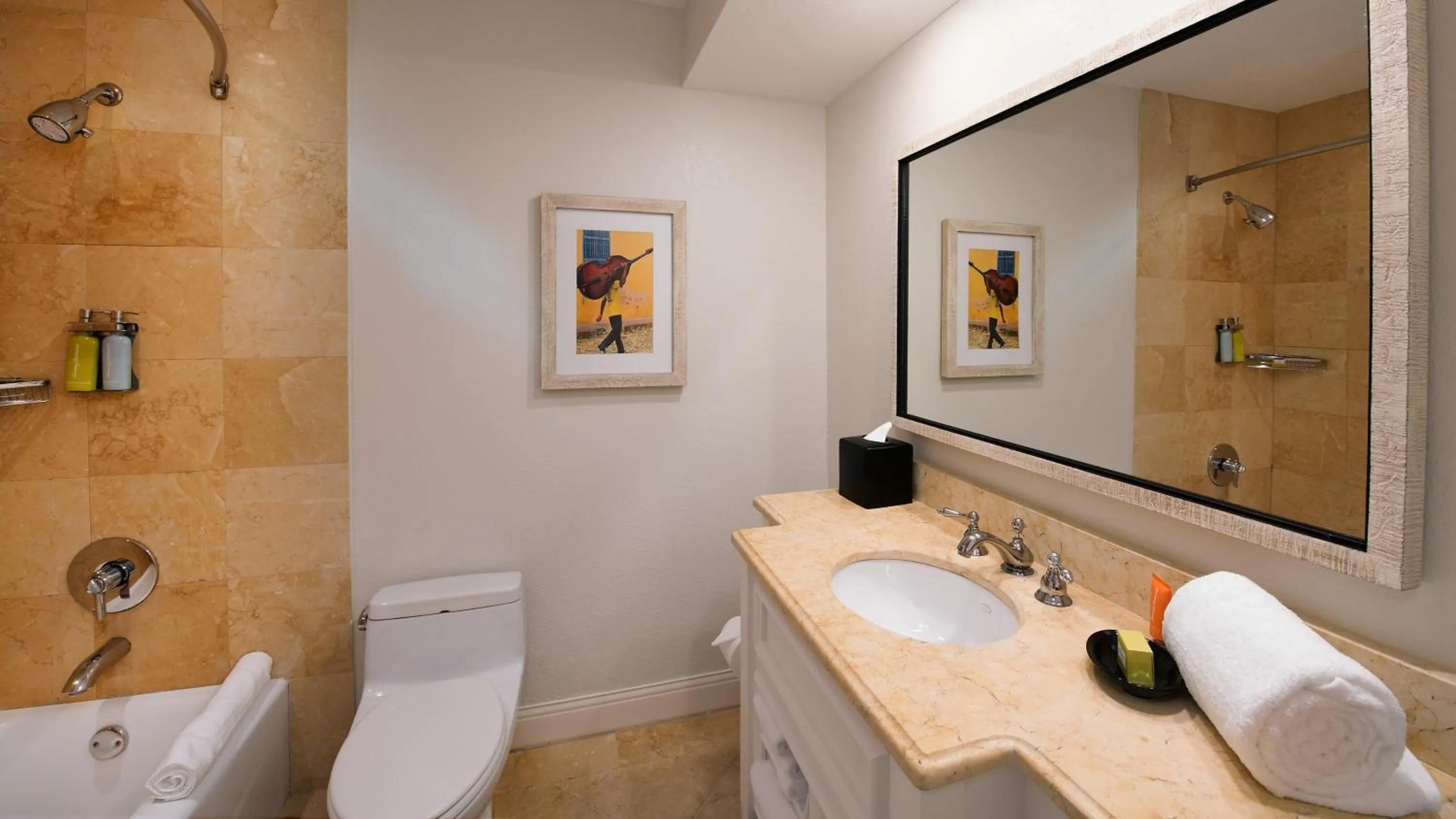 Bathroom in Havana Cabana at Key West