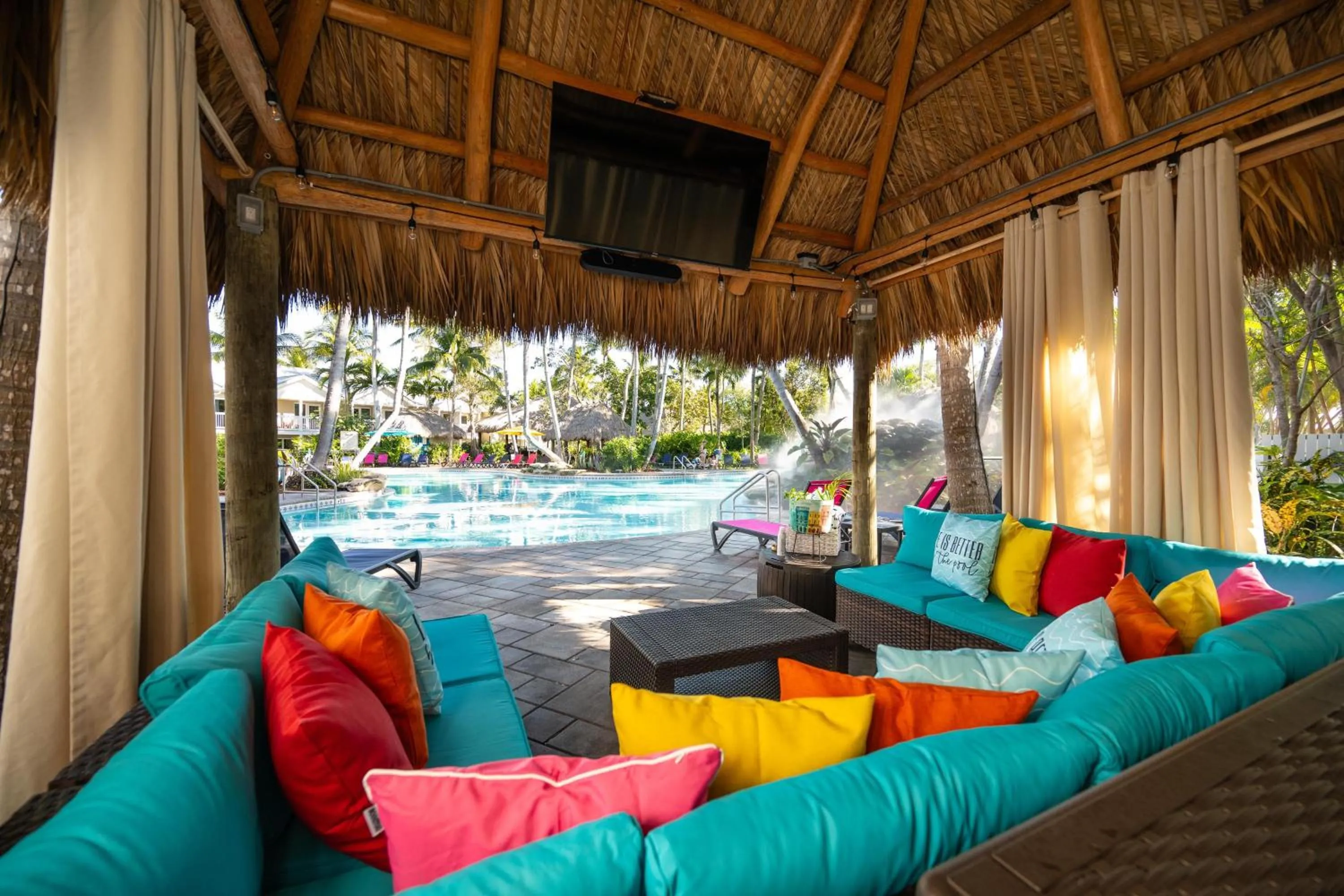 Property building in Havana Cabana at Key West