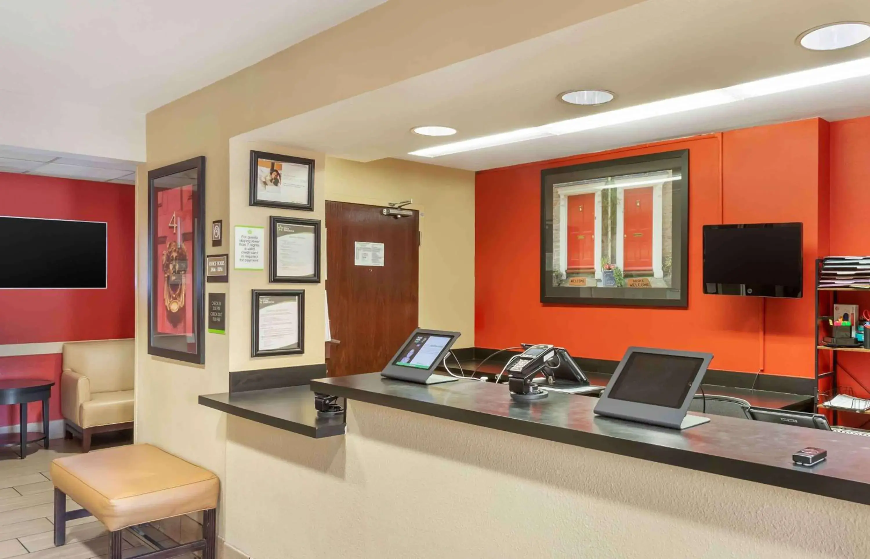 Lobby or reception in Extended Stay America Suites - Boise - Airport Lobby or reception in Extended Stay America Suites - Boise - Airport