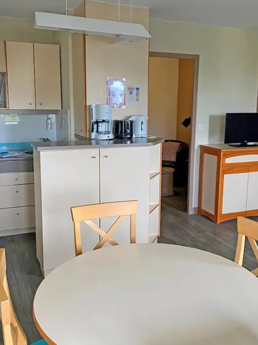 kitchen in Résidence Pierre & Vacances Ty Mat