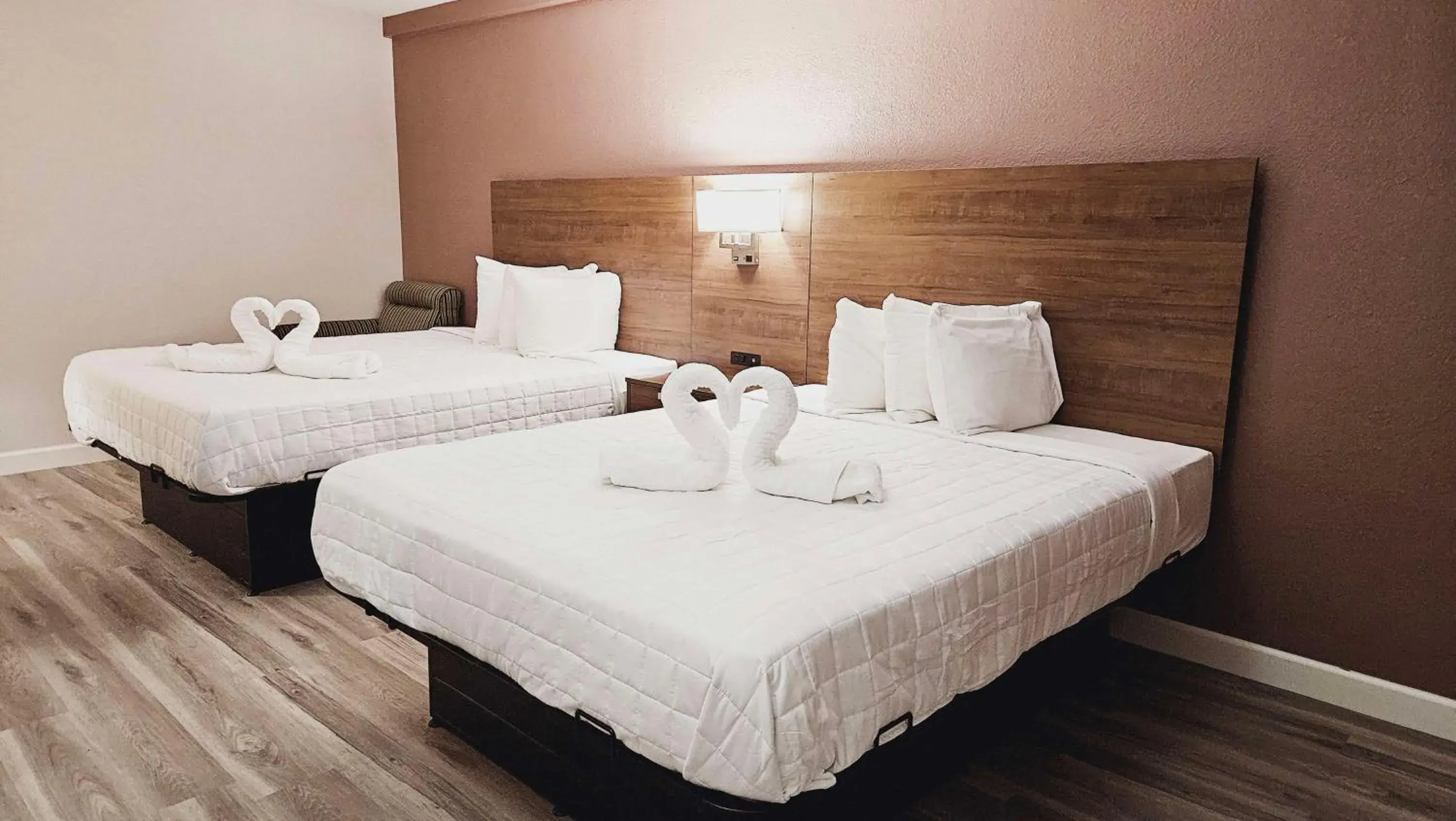 Double Room with Two Double Beds - Non-Smoking in Best Western Hopkinsville KY - BRAND NEW ROOMS Double Room with Two Double Beds - Non-Smoking in Best Western Hopkinsville KY - BRAND NEW ROOMS