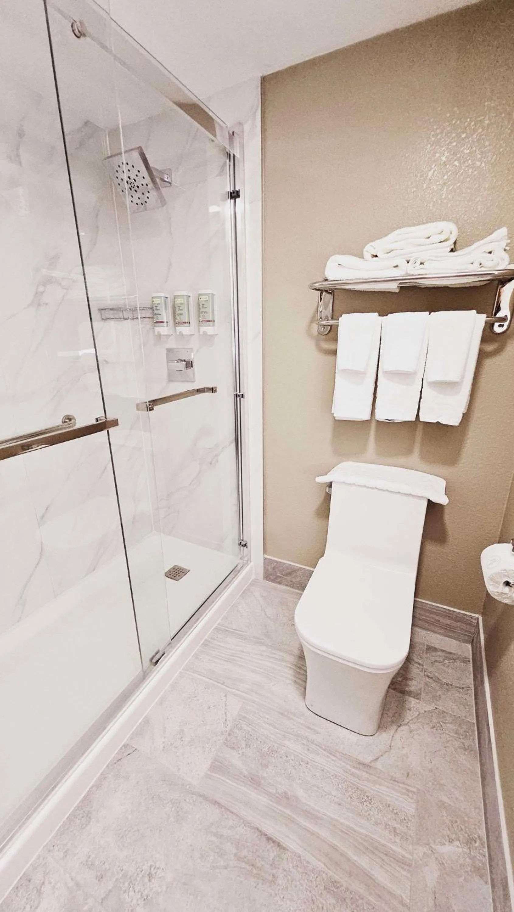 Bathroom in Best Western Hopkinsville KY - BRAND NEW ROOMS