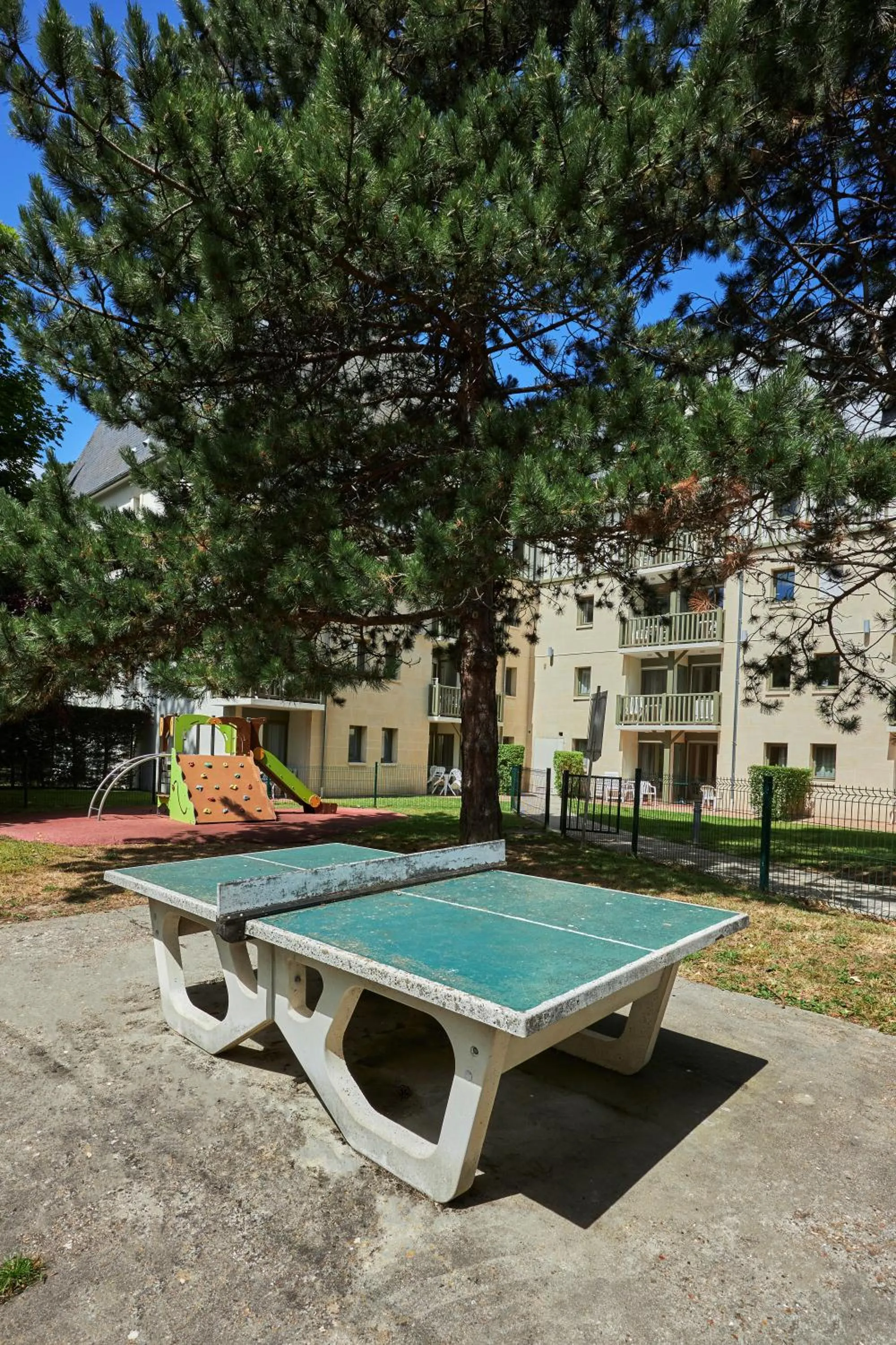 Communal lounge/ TV room in Residence Pierre & Vacances Les Embruns